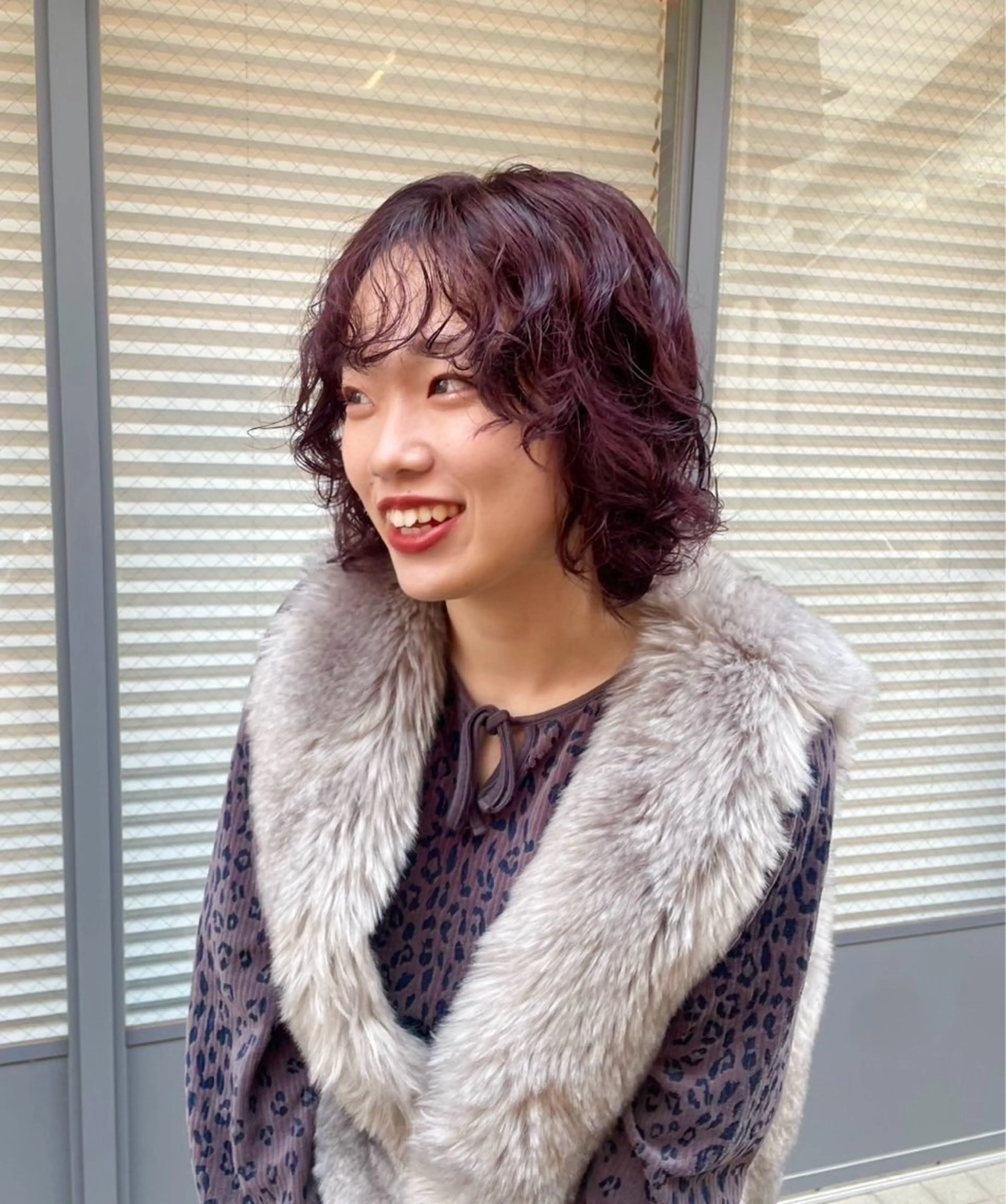 ショート カット パーマ 🌷【暖色艶カラー】 shiori🌷のヘアスタイル
