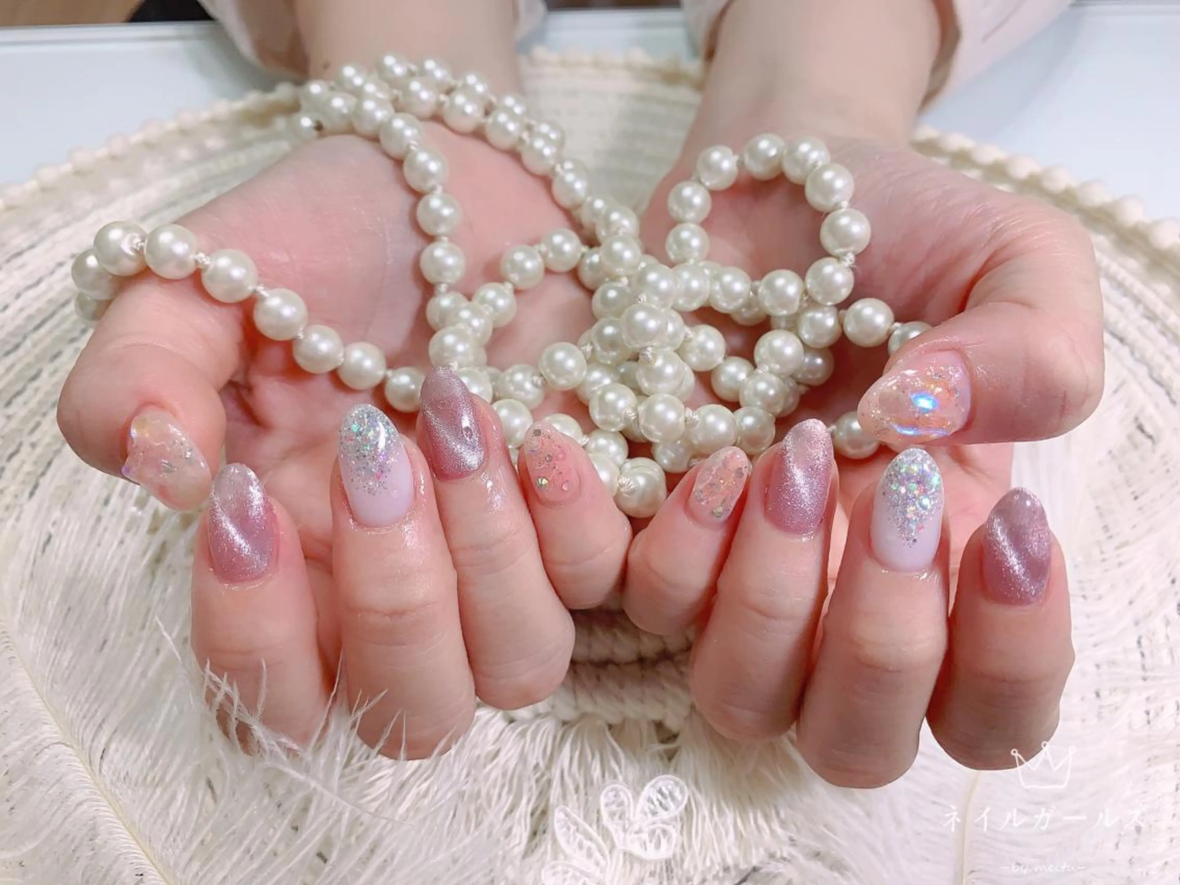 ネイル フットネイル ジェルネイル ラメ(グリッター) ラメグラデーション マグネットネイル ハンドネイル ネイルサロンAiri 長さ出し·シンプルのネイルデザイン