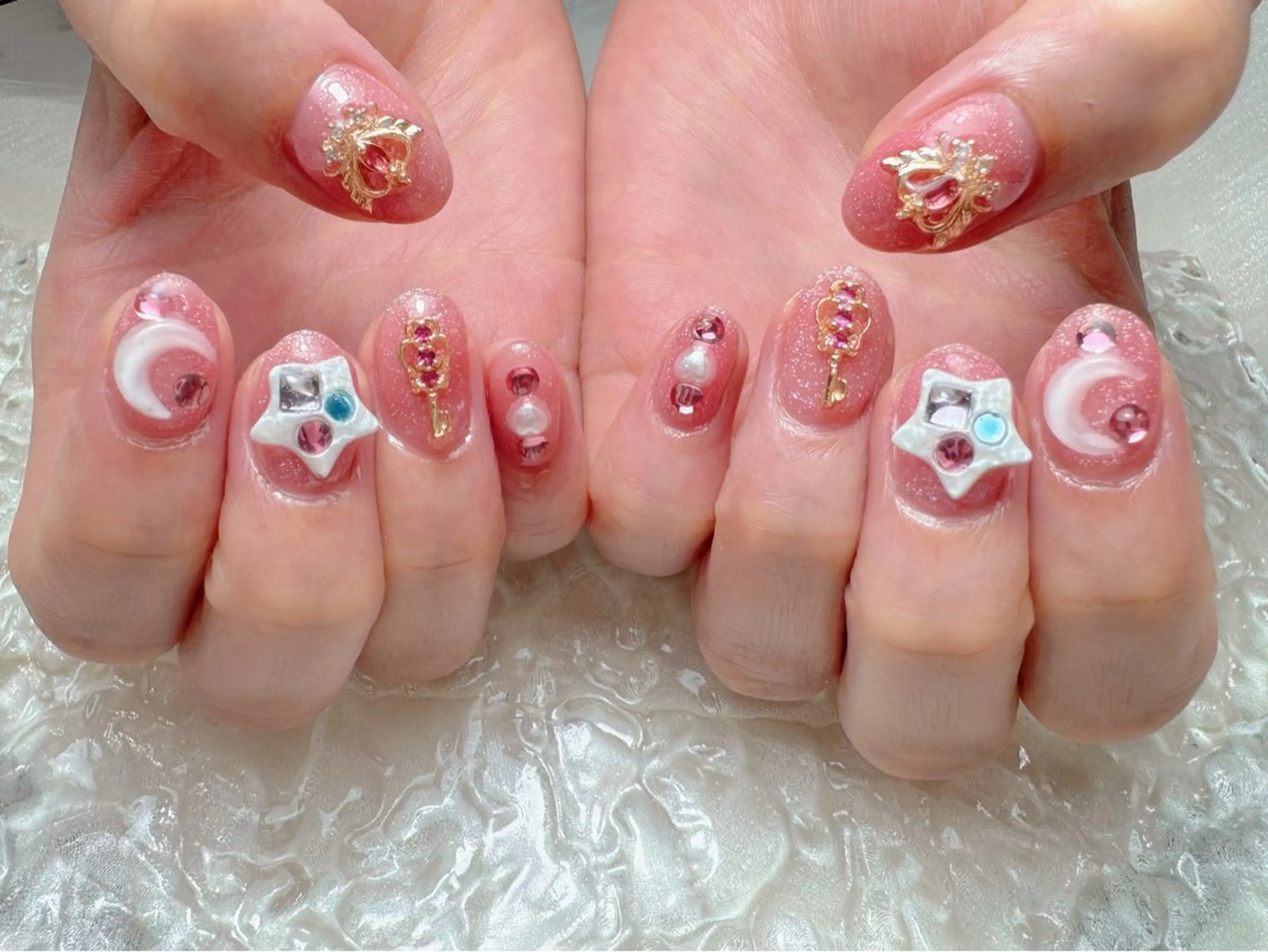 ネイル ハンドネイル マジック ミラーのネイルデザイン