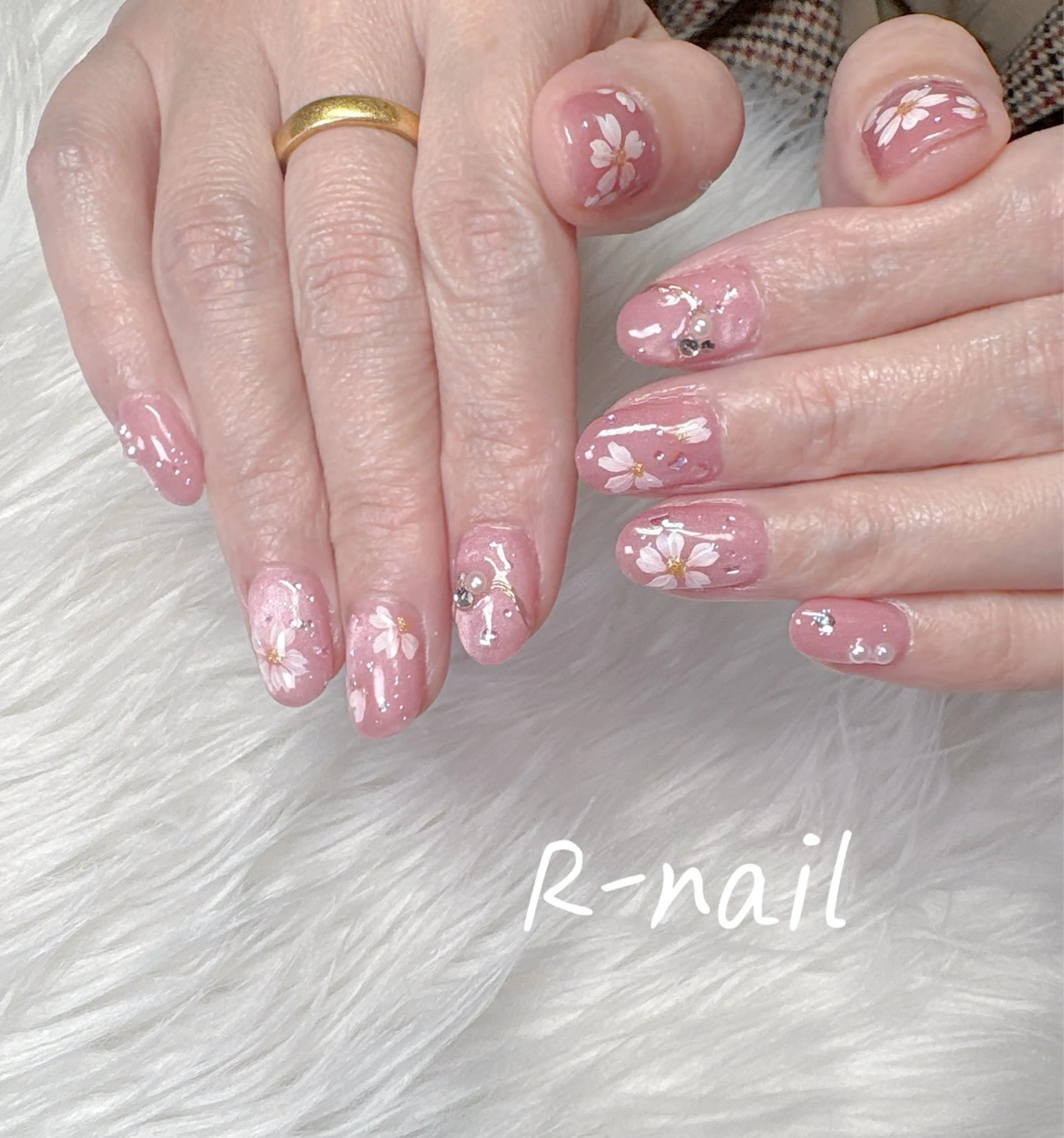 ネイル ハンドネイル R-nail salonのネイルデザイン
