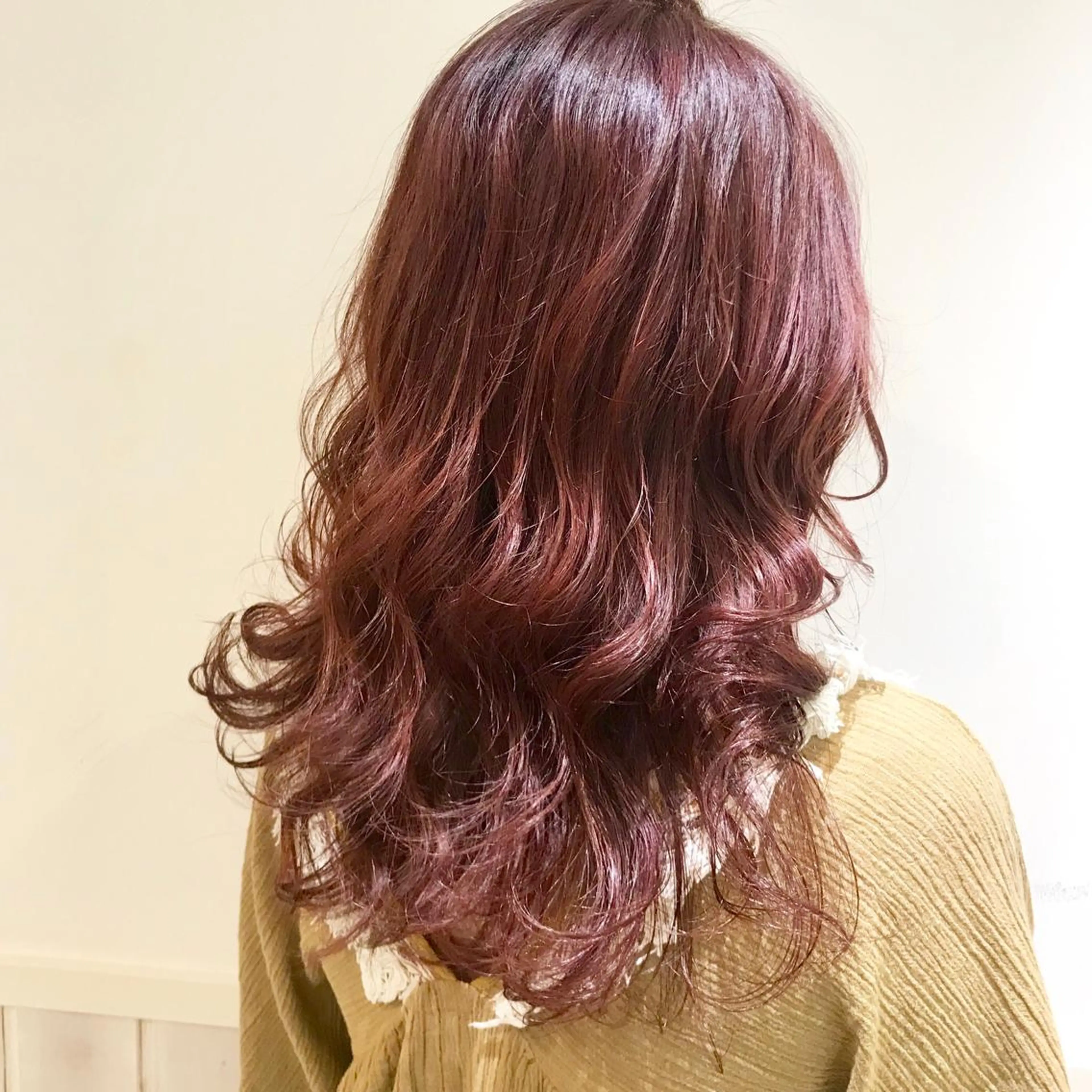 ロング カラー スナコザワ レナのヘアスタイル