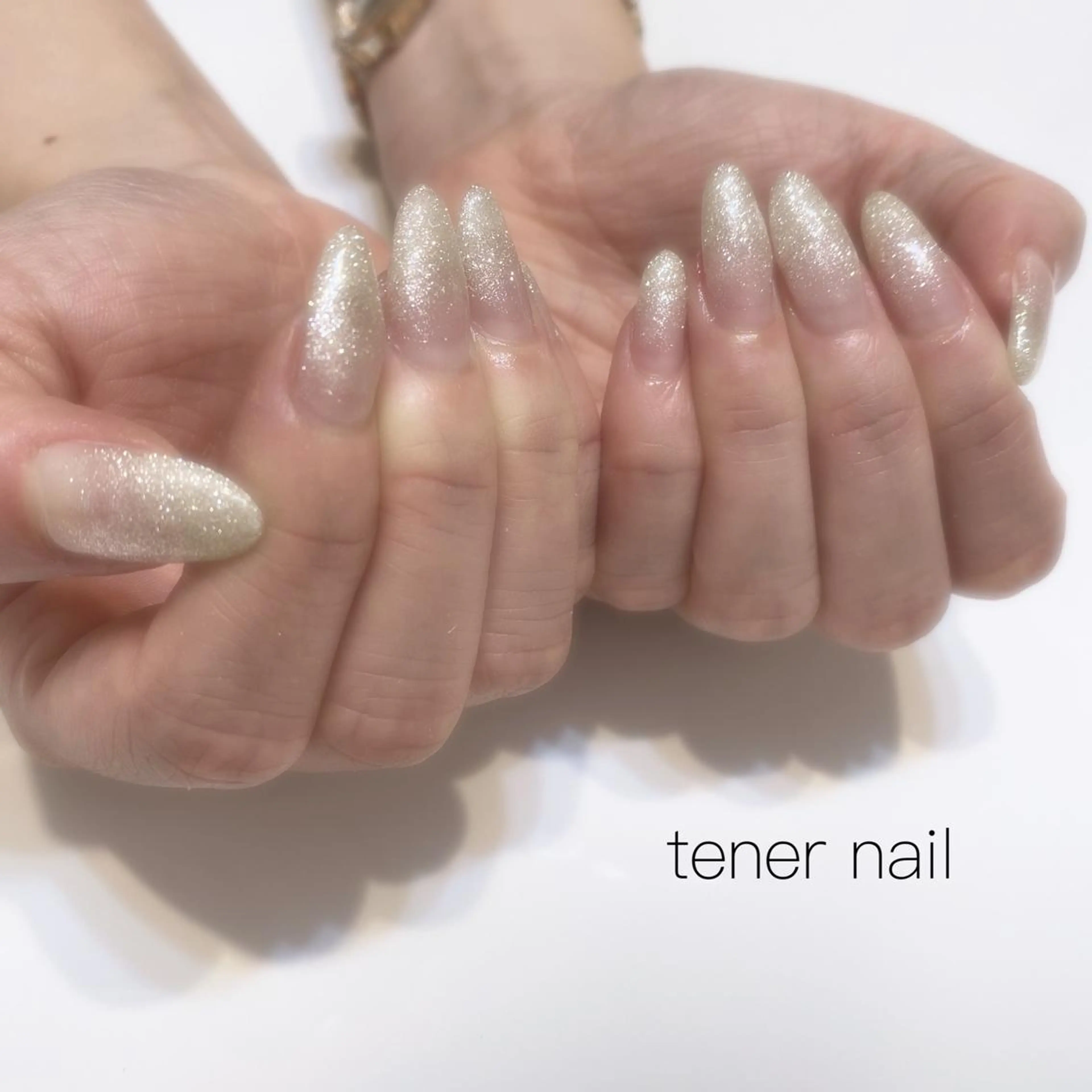 ネイル グラデーション キラキラネイル ラメ(グリッター) テネルネイル tener nailのネイルデザイン