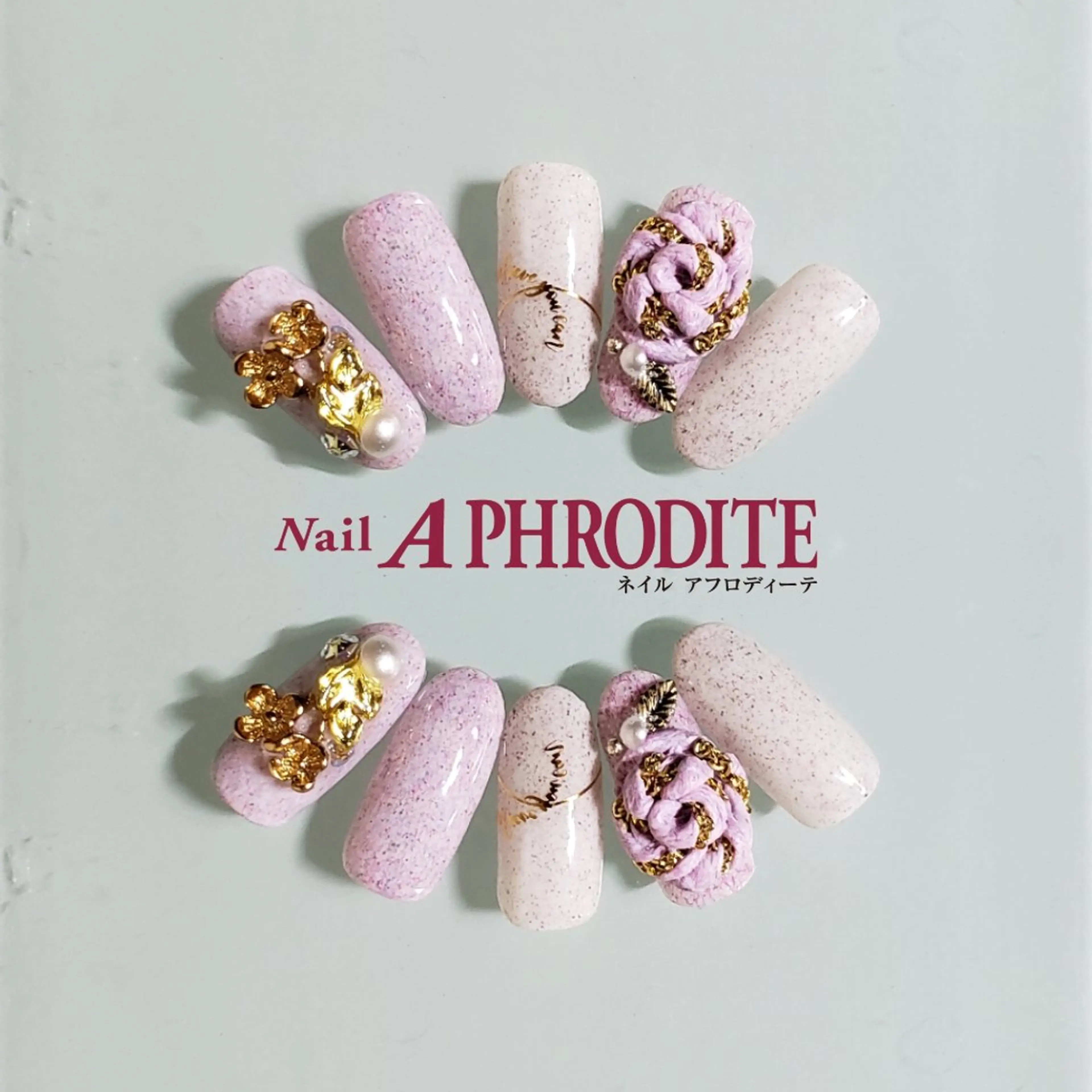 ネイル ジェルネイル ニュアンスネイル スカルプネイル ソフトジェル ネイルチップ Nail Aphroditeのネイルデザイン