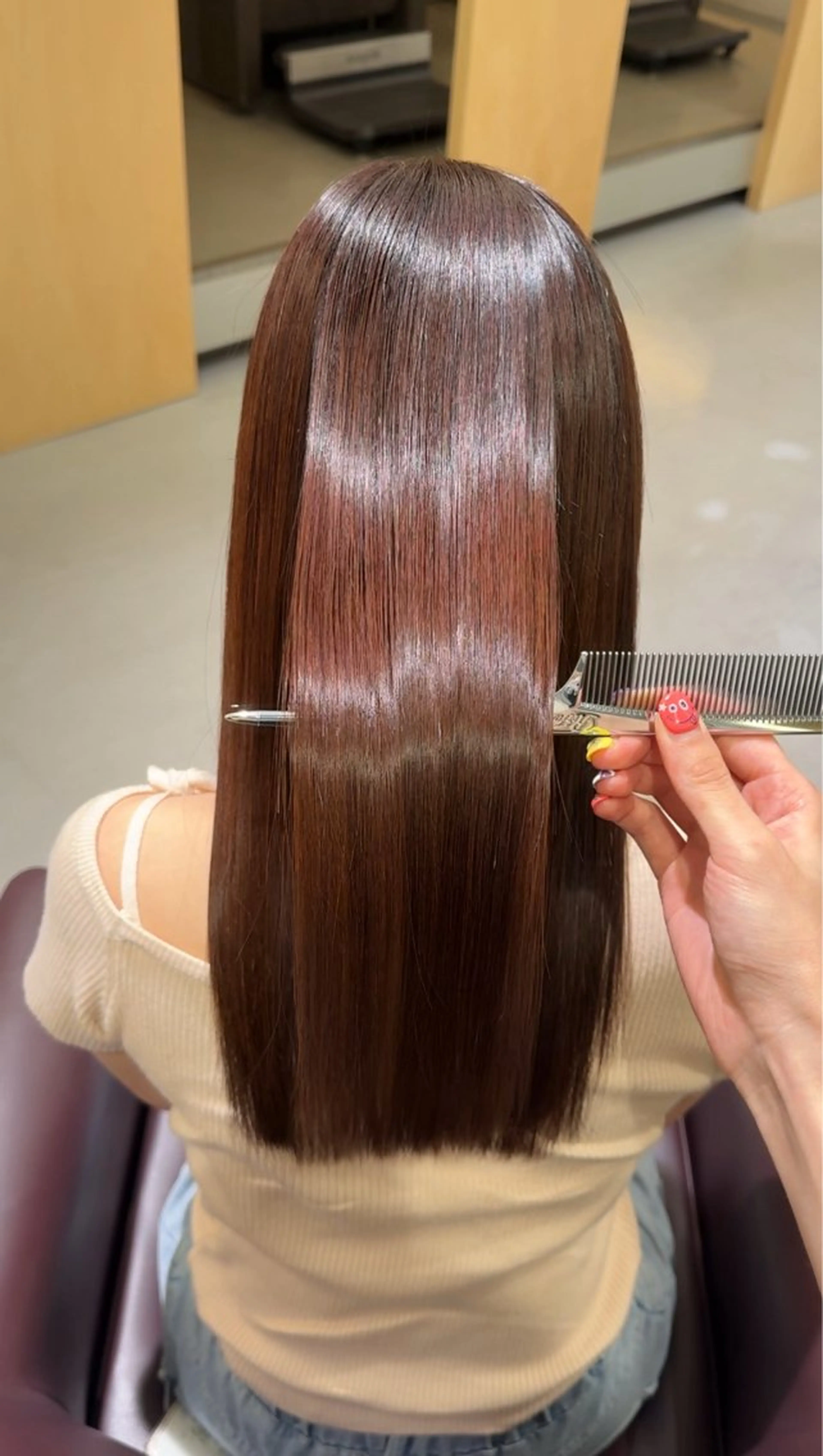 ロング ️🫧透明感カラー& 髪質改善🎀いさきのヘアスタイル