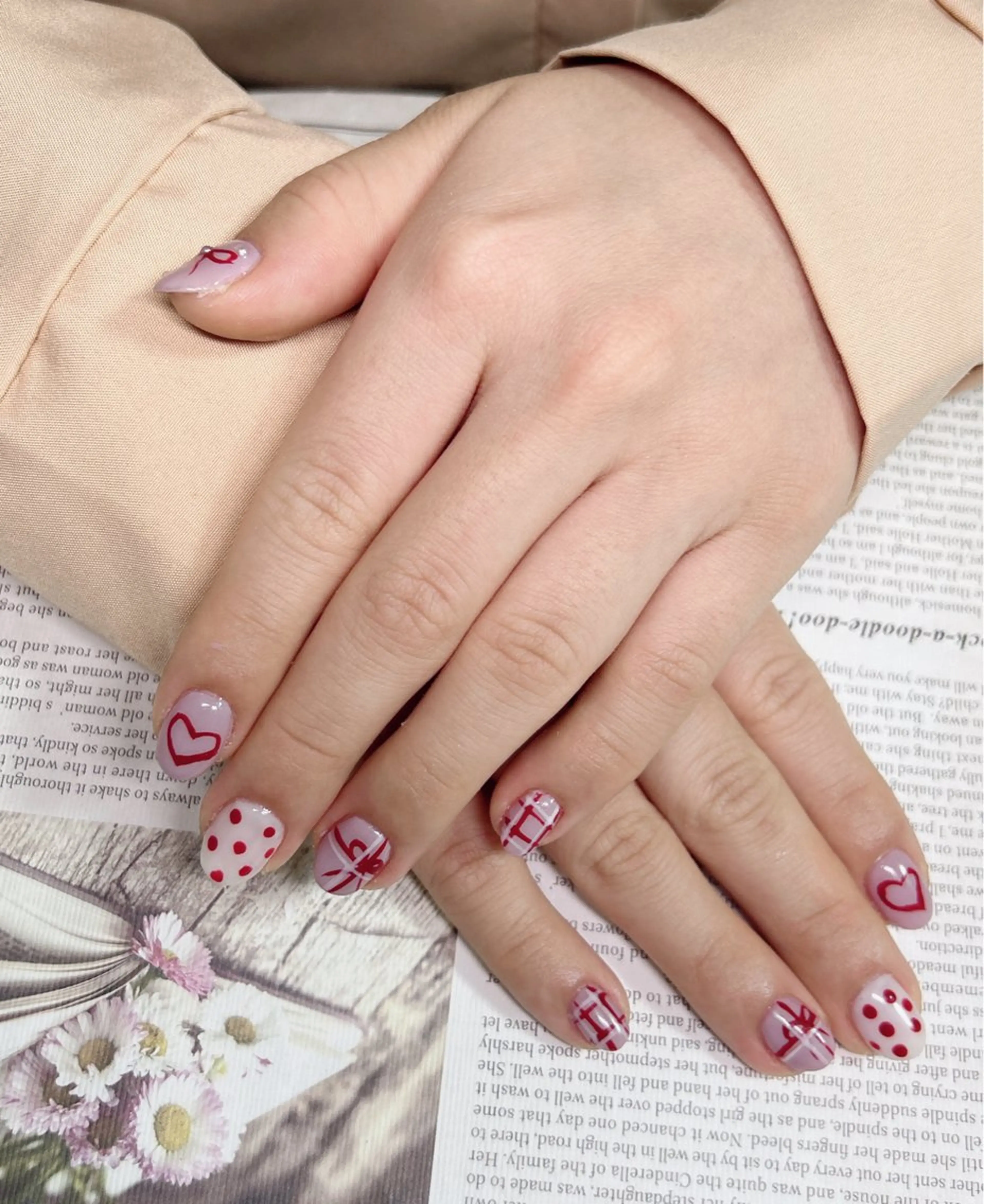 ネイル ハンドネイル コウ ヨウのネイルデザイン