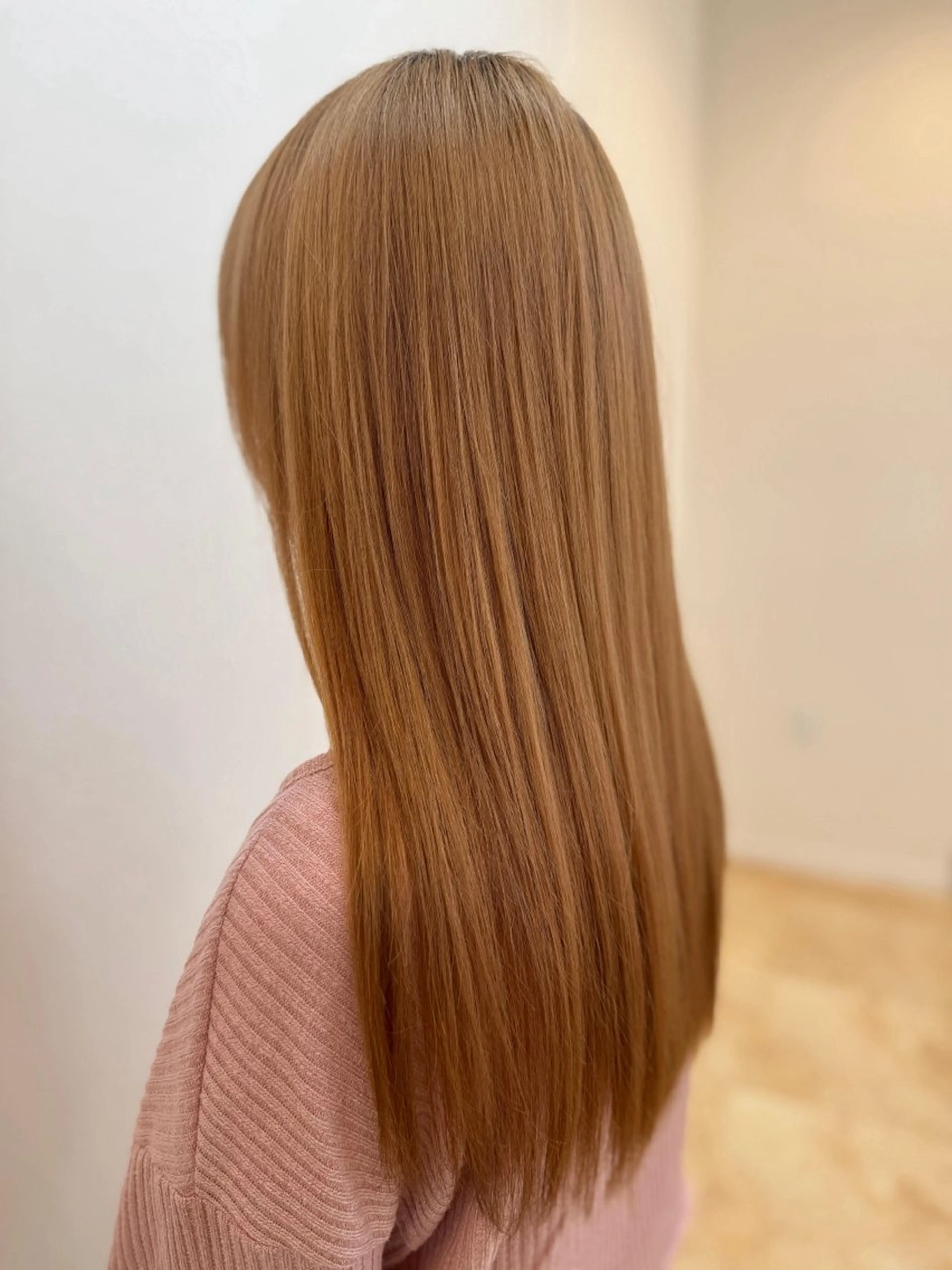 ロング トリートメント 岡田 守明のヘアスタイル