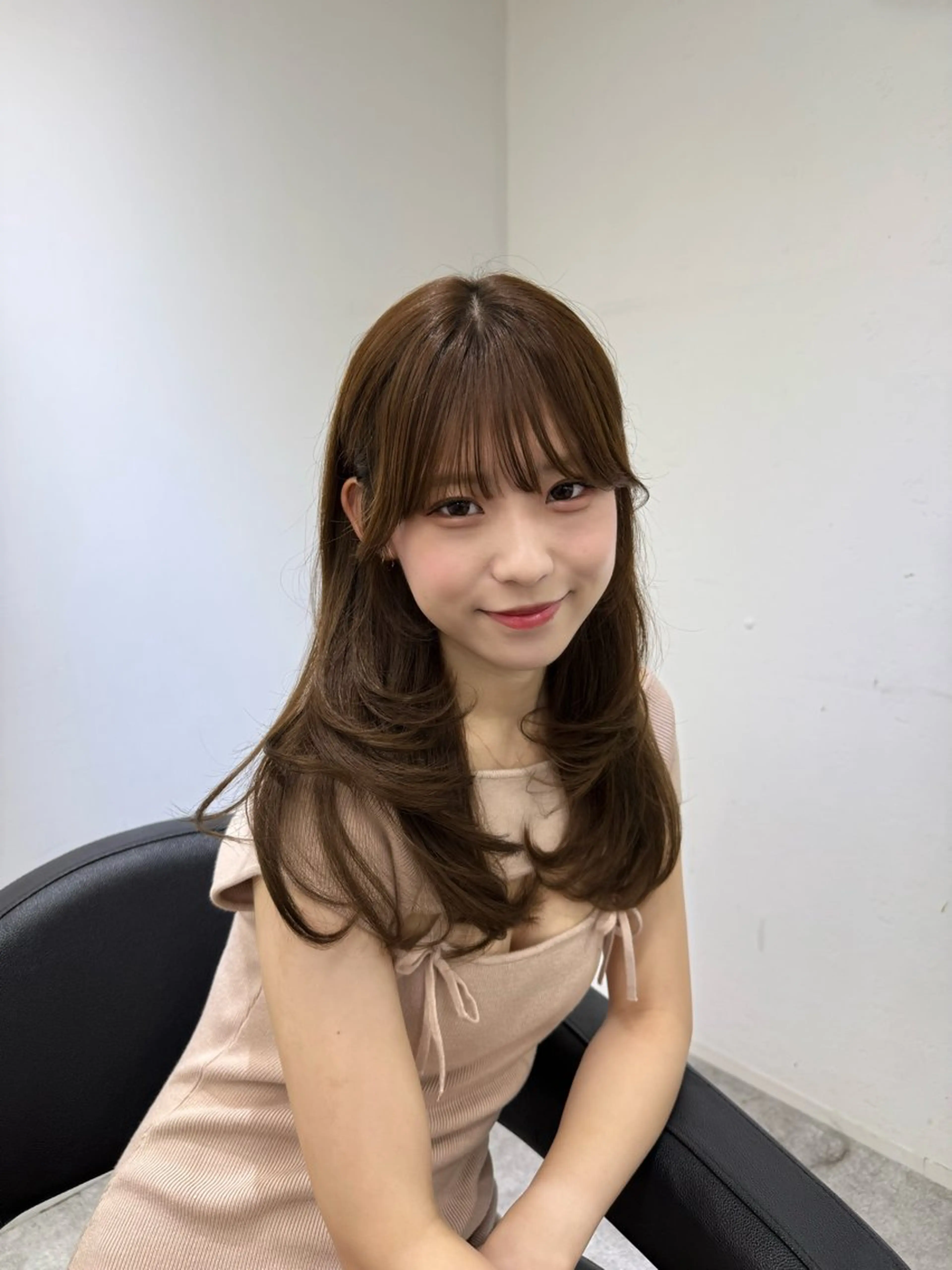 ロング カラー ミディアムレイヤー 添田晃基のヘアスタイル