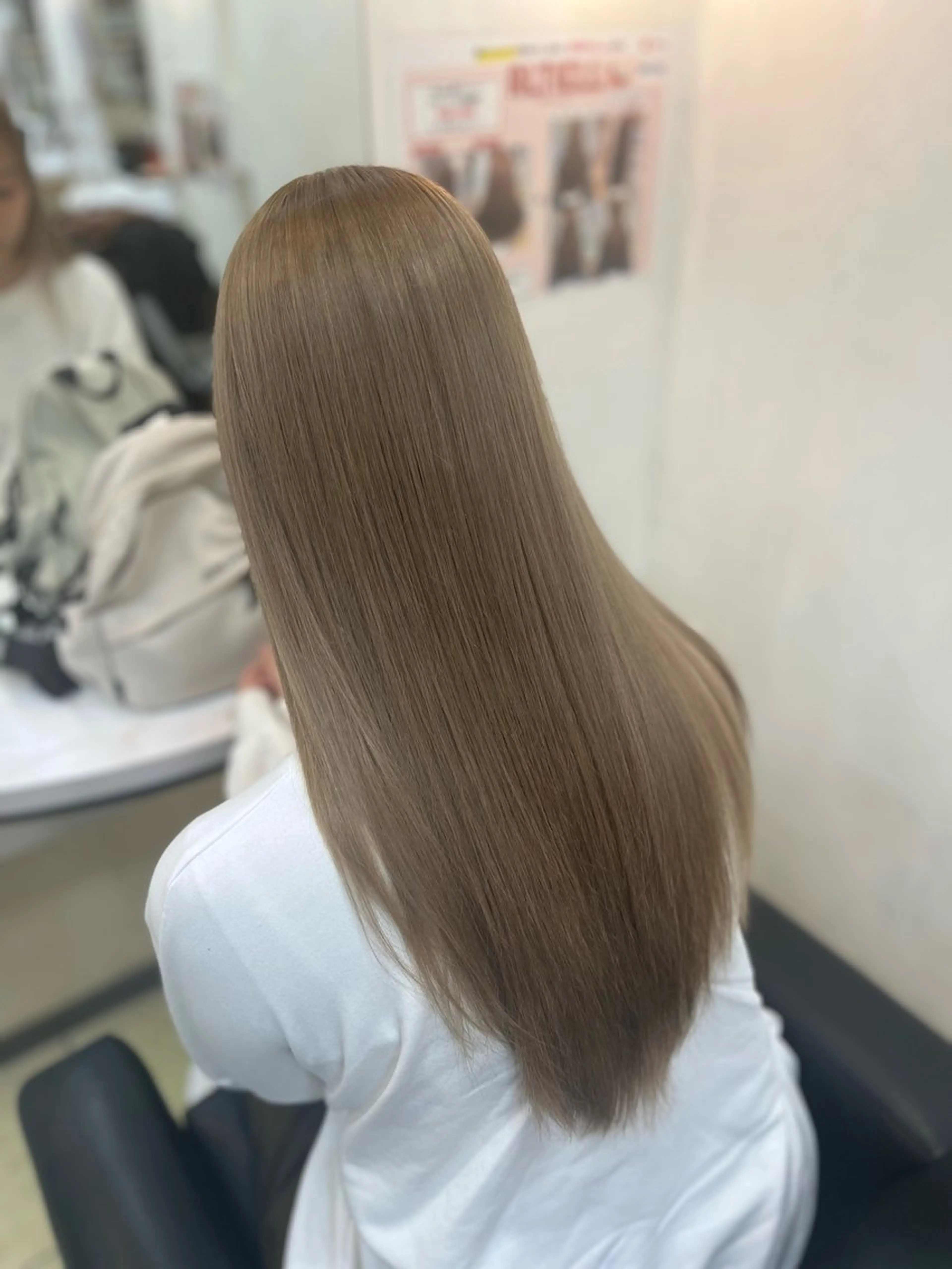 ロング ヘアカラー 🍒高橋 美羽🍒のヘアスタイル