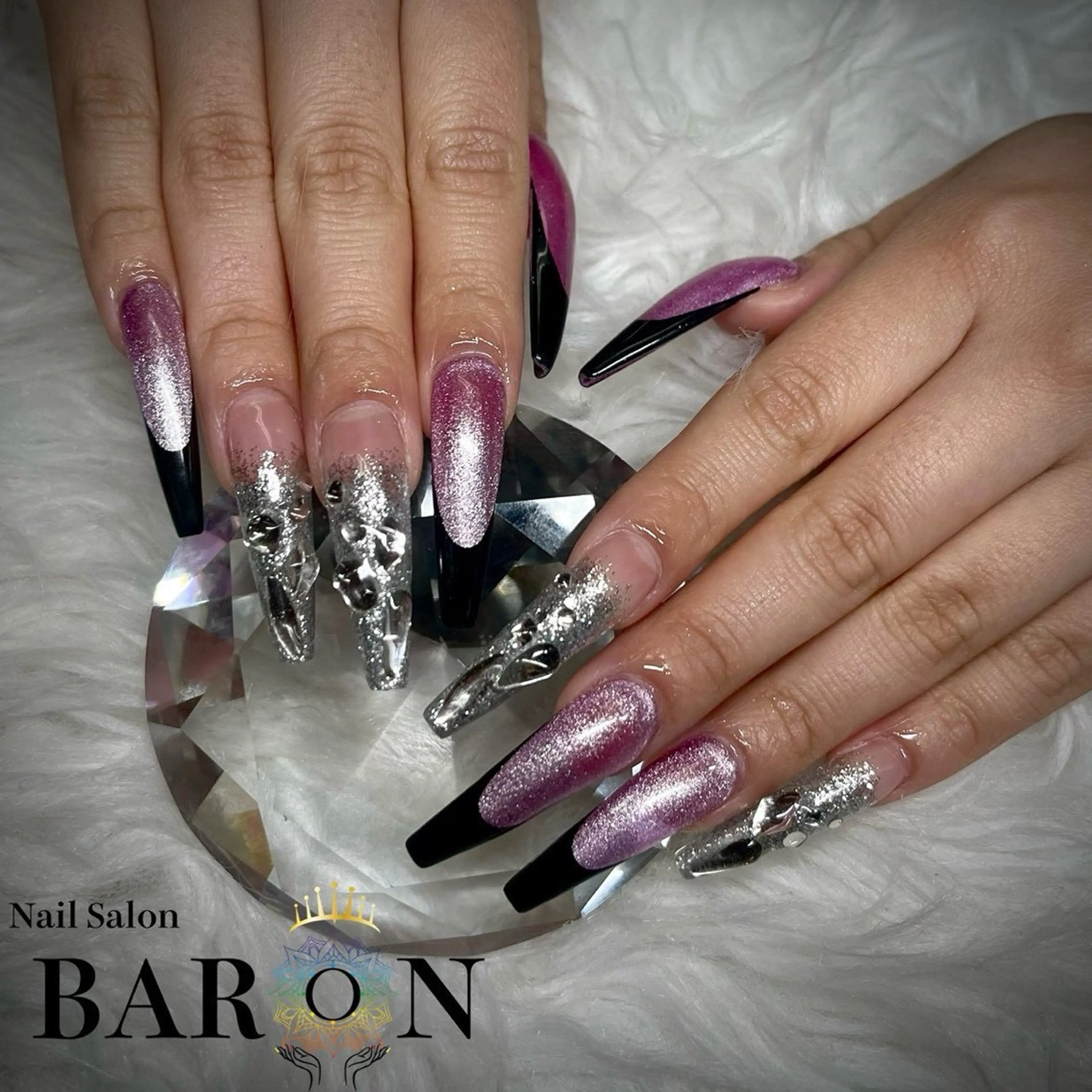 ネイル YOSHINO ♛︎BARON♛︎のネイルデザイン