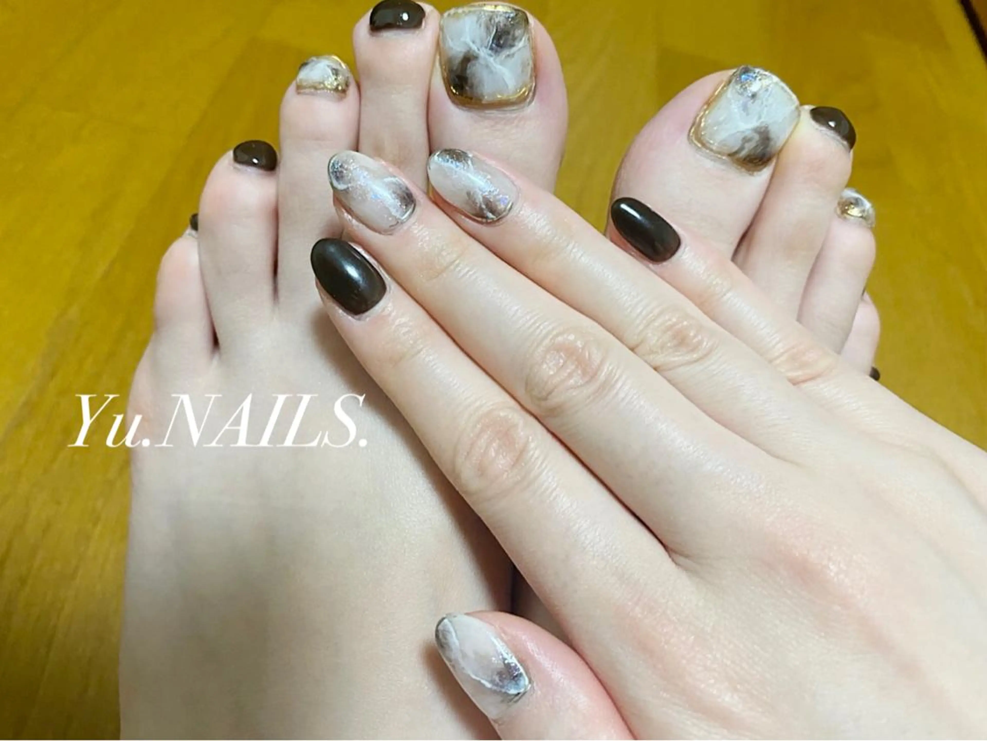 ネイル フットネイル ハンドネイル ユー ネイルズのネイルデザイン