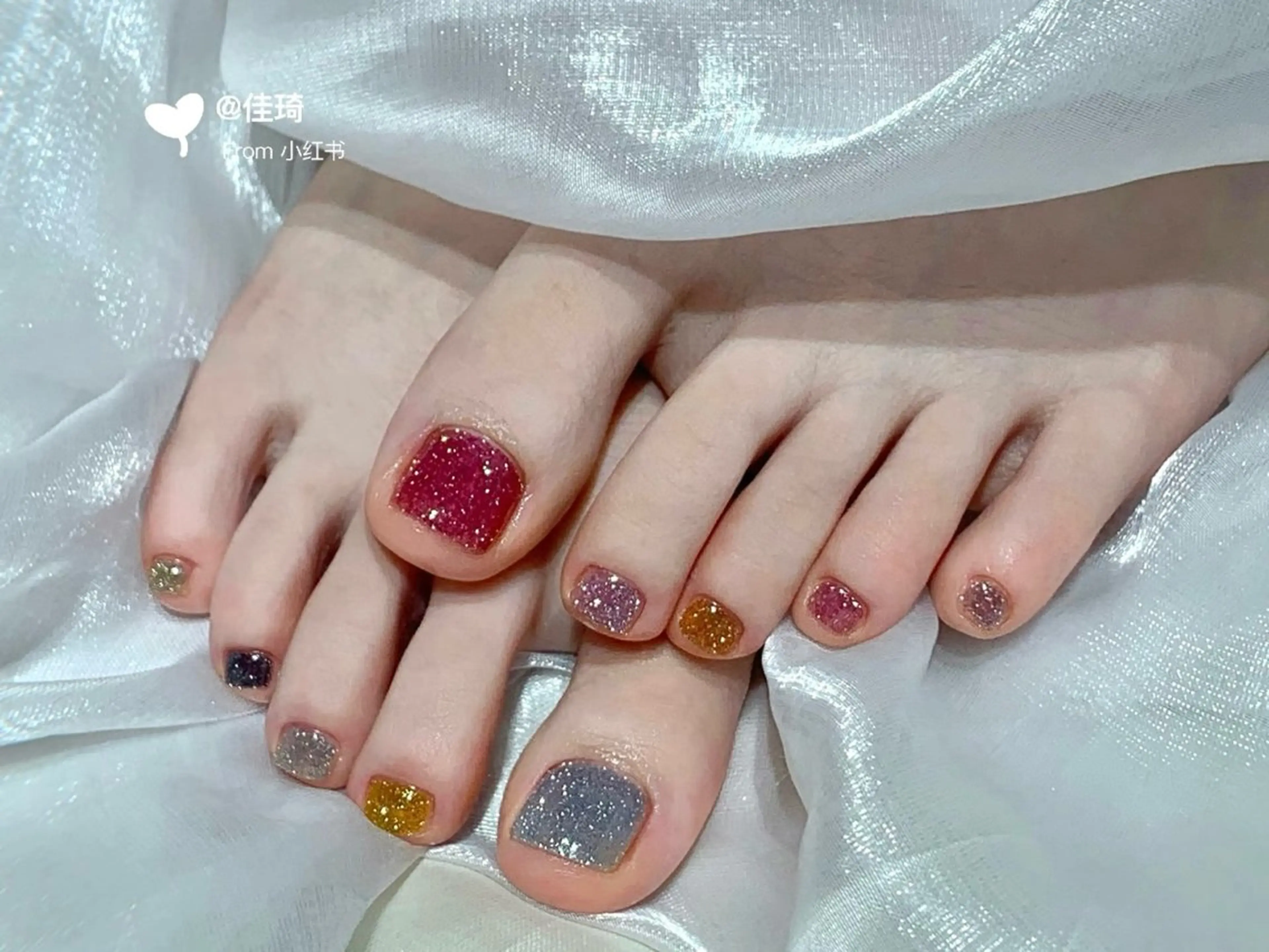 ネイル フットネイル 中山 美月のネイルデザイン