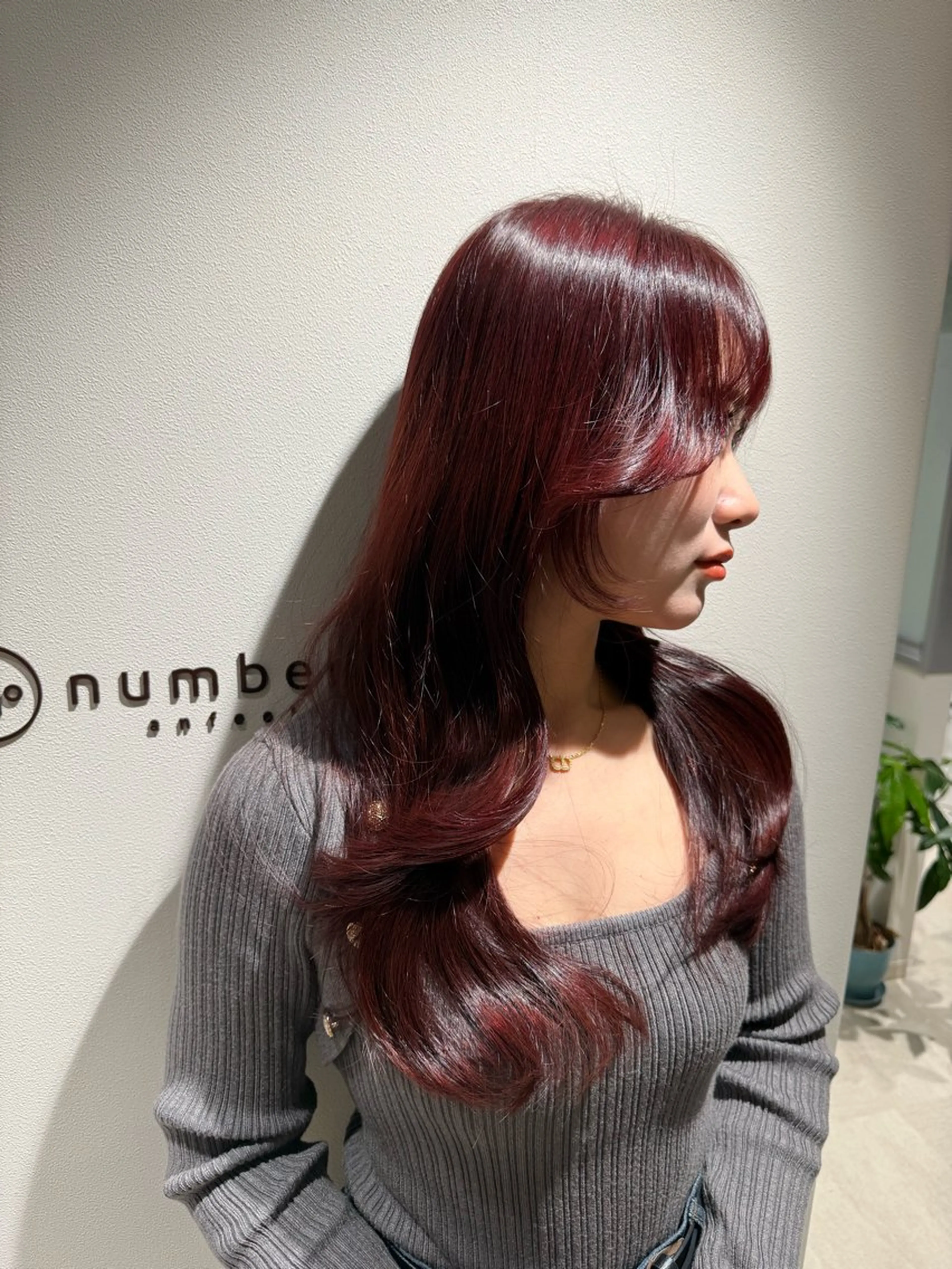 カラー WATARU/ 韓国風巻き髪のヘアスタイル