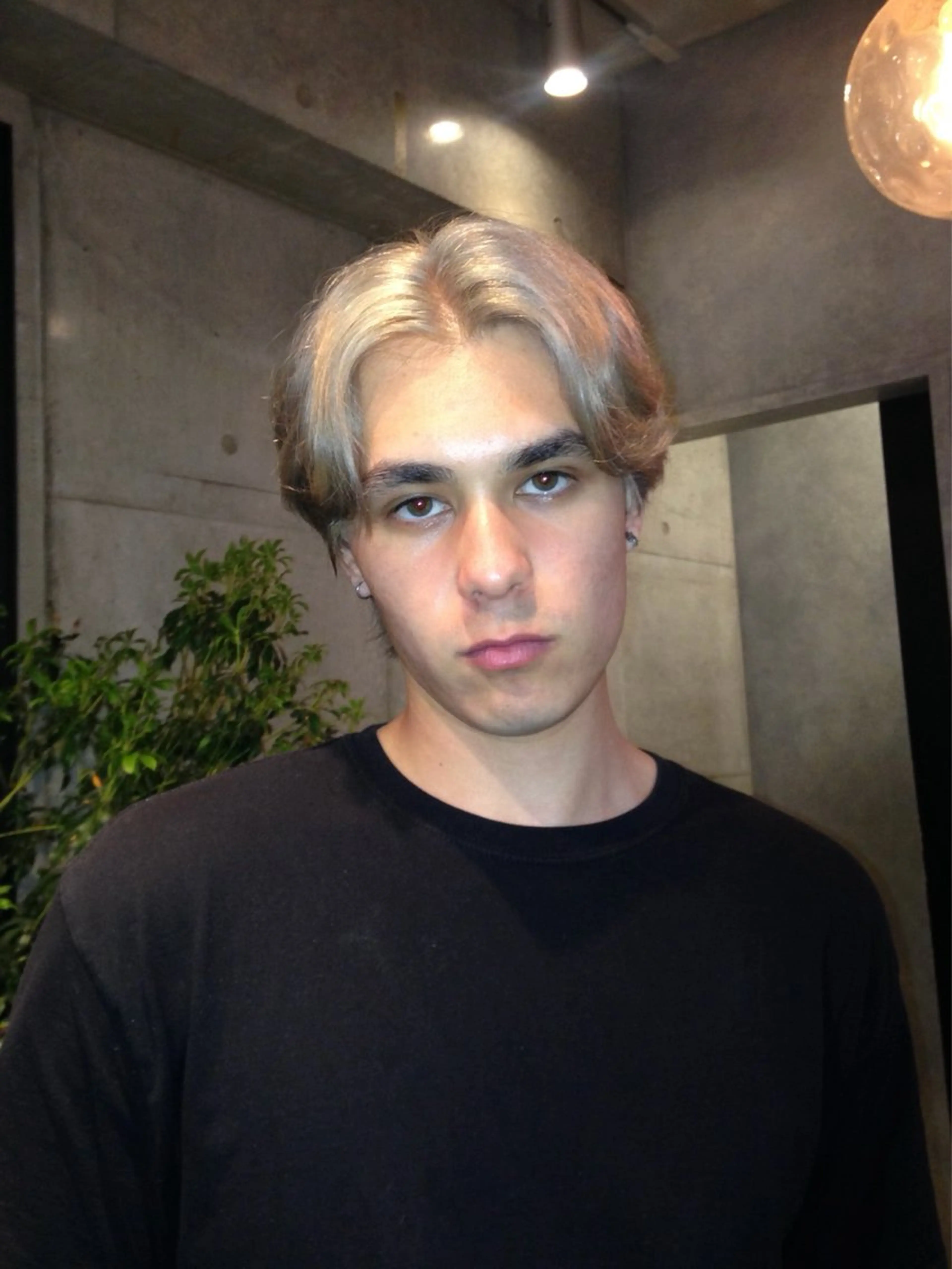 ショート ANDREY RISAのヘアスタイル