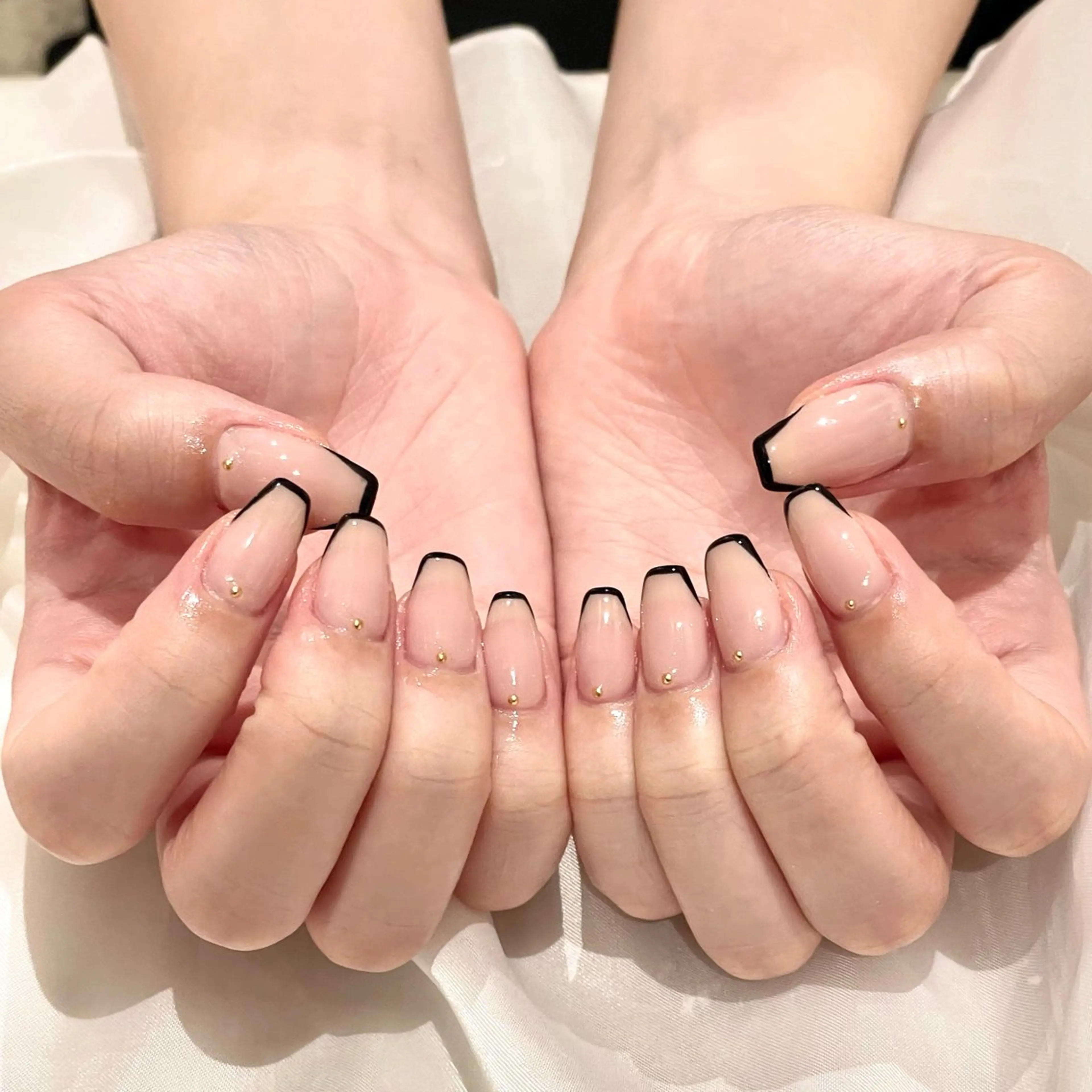 ネイル フレンチネイル ハンドネイル ゆ きのネイルデザイン