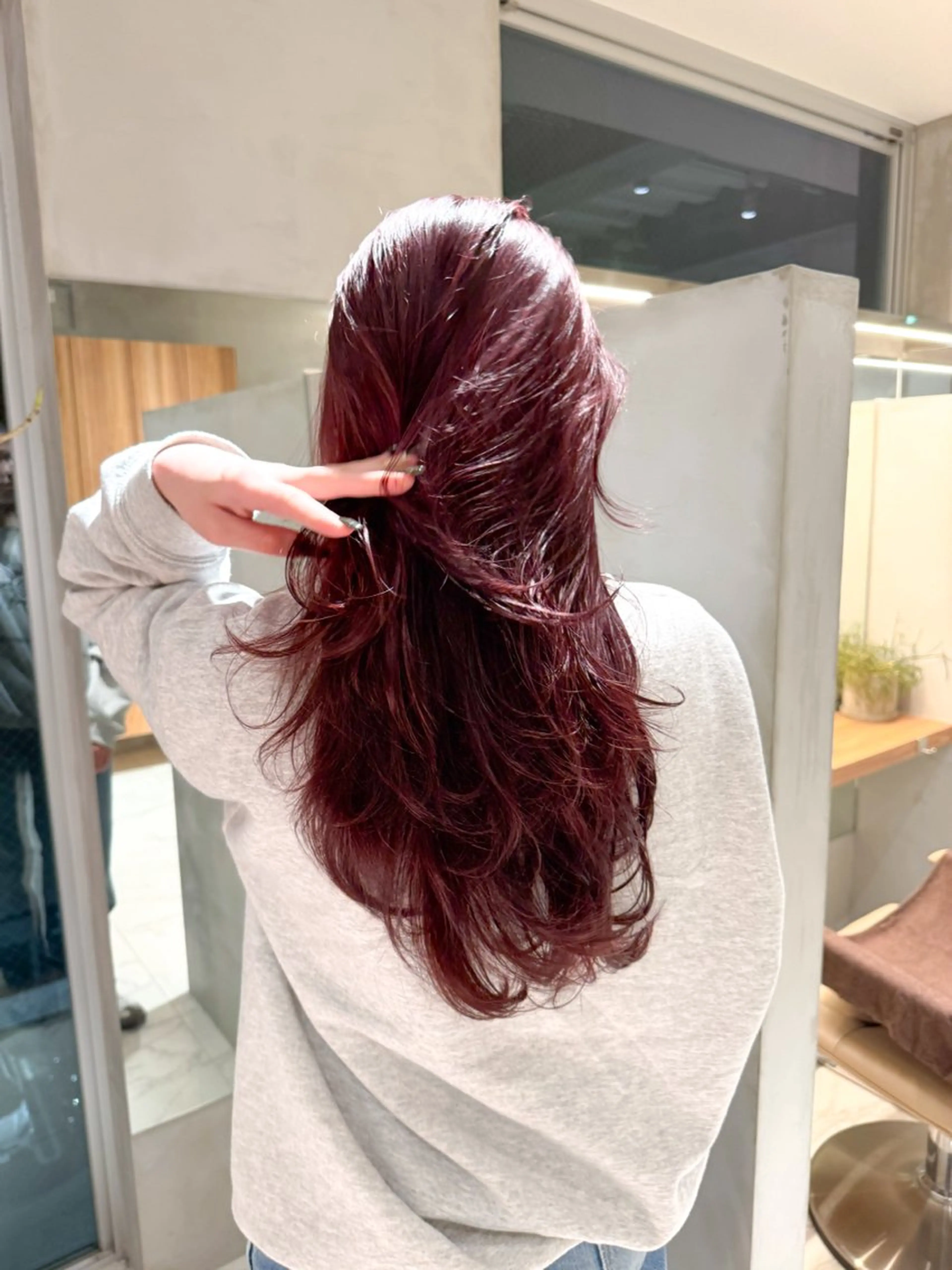 ロング カラー ヘアカラー ひかり／ベージュ ／似合わせカットのヘアスタイル