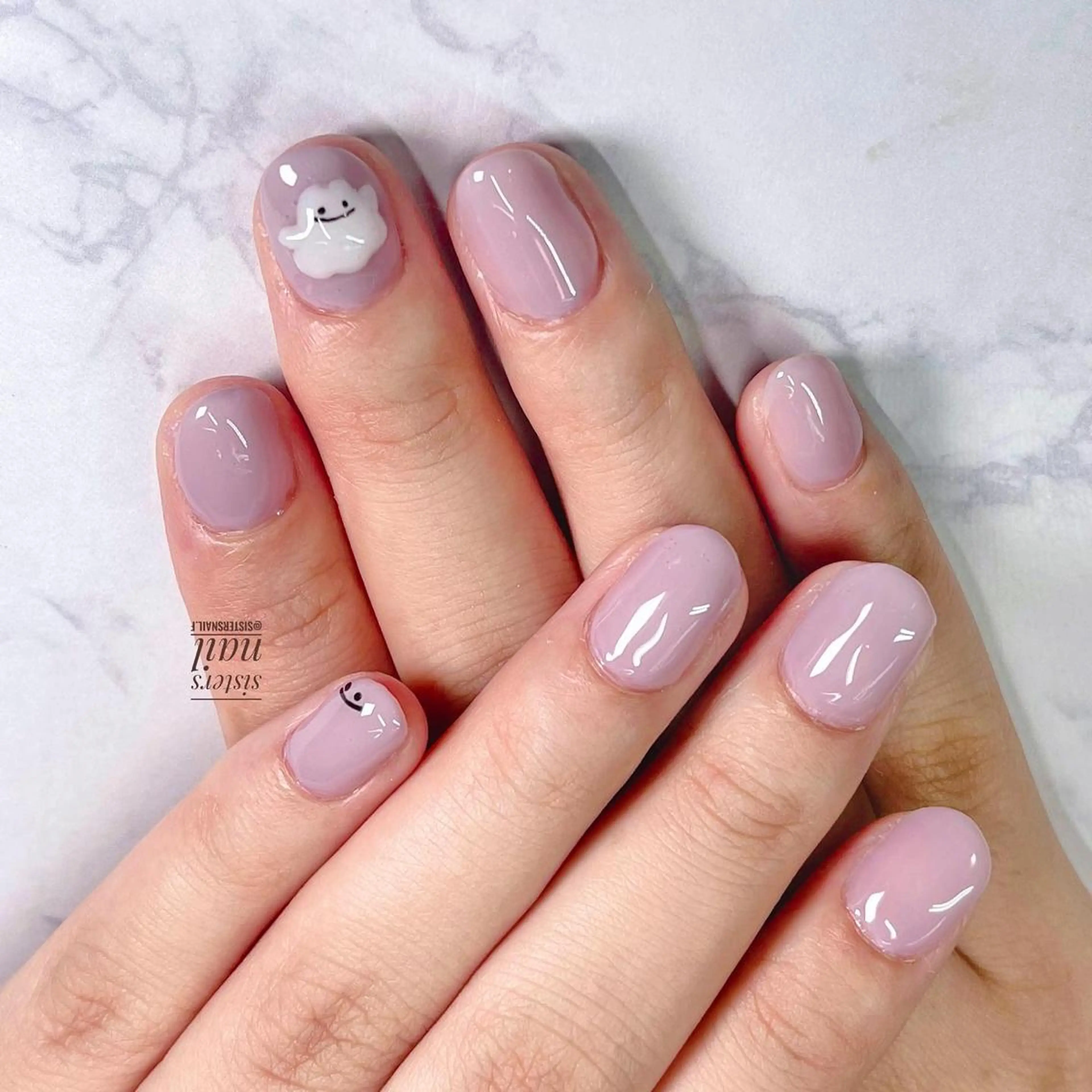 ネイル アートネイル ワンカラーネイル シンプルネイル 夏ネイル sisters nail.fのネイルデザイン