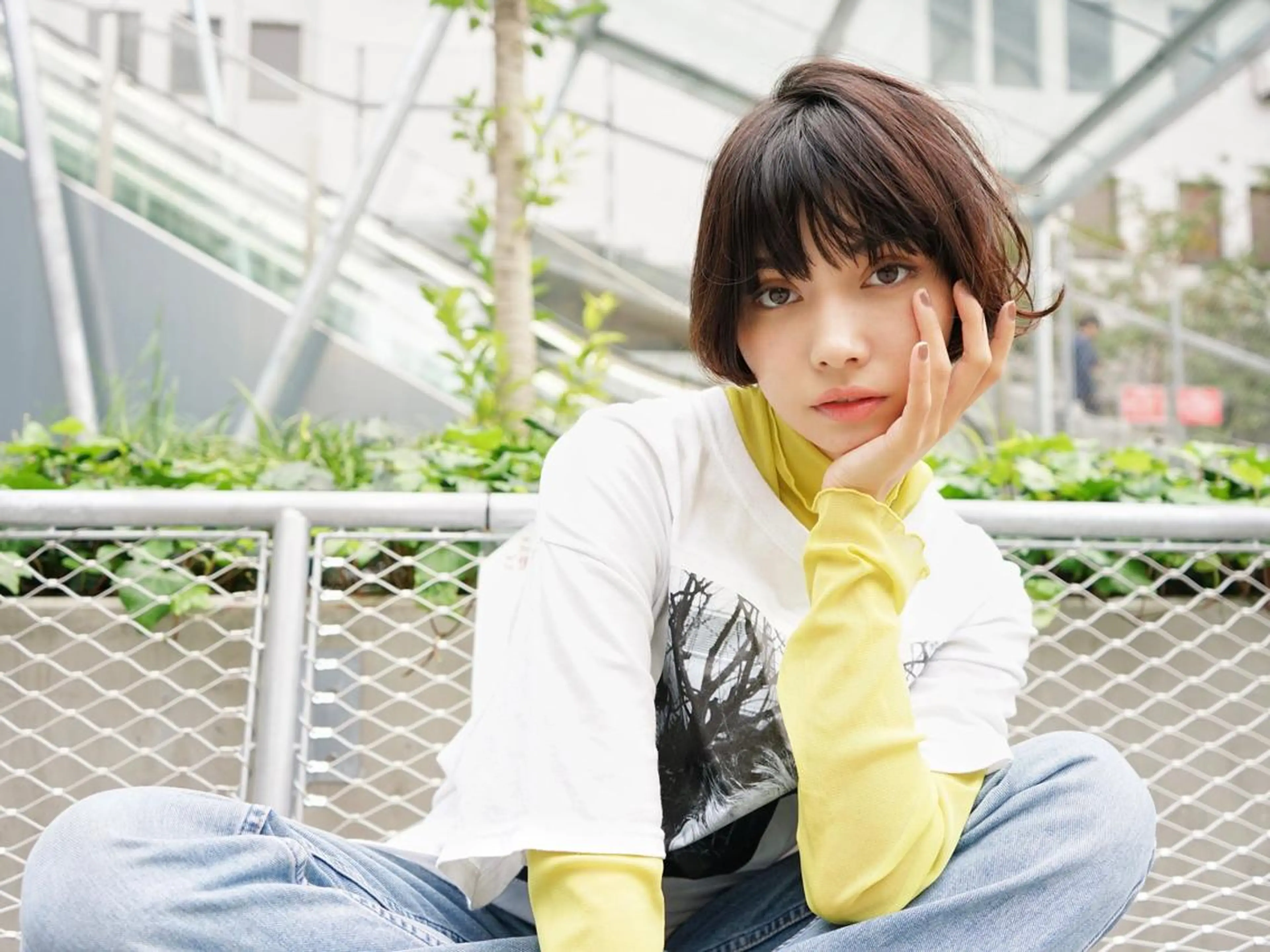 セミロング カラー パーマ ヘアアレンジ アディクシーカラー アッシュ バレイヤージュ ベージュカラー ブリーチ newi grande 横浜店のヘアスタイル