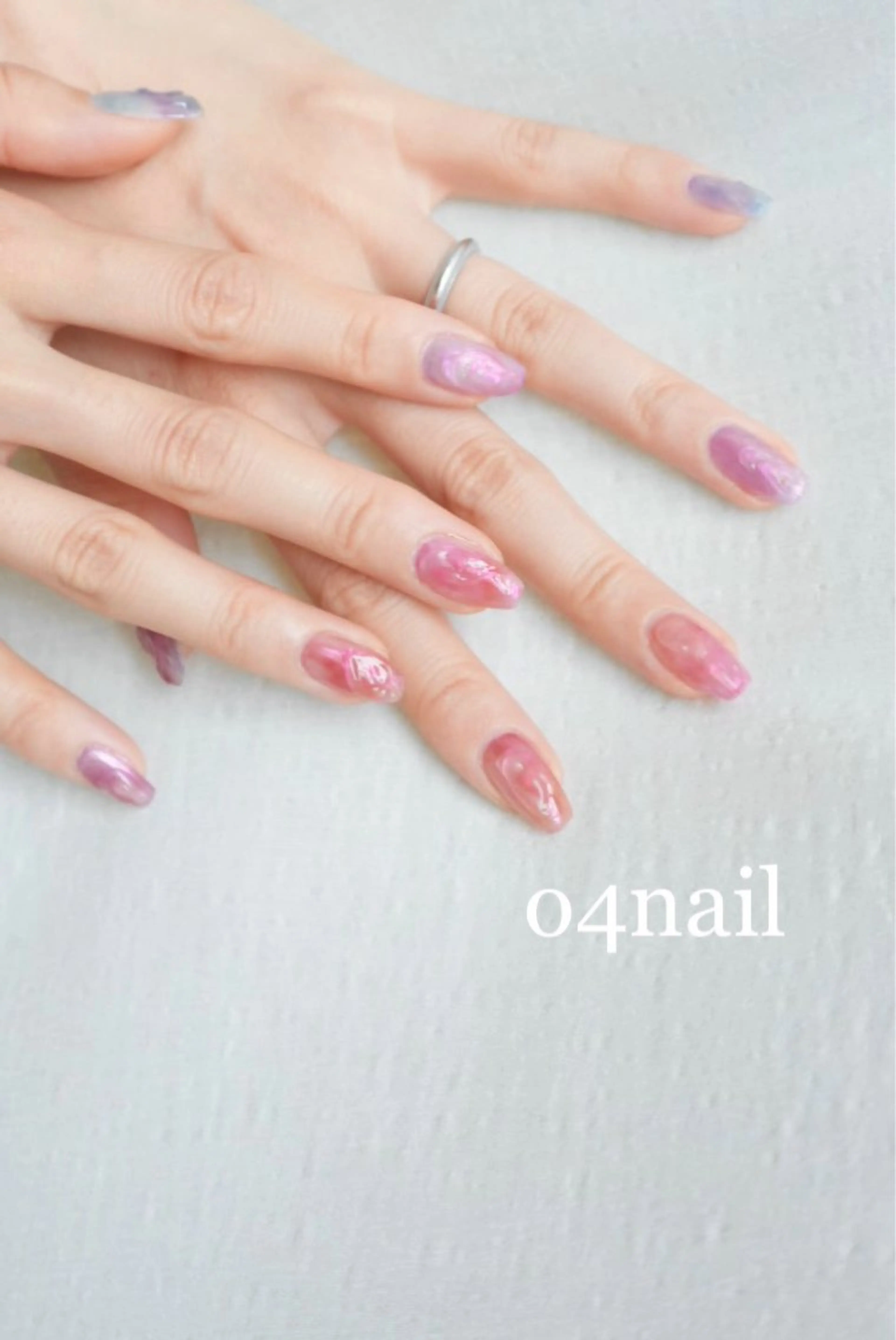 ネイル オーロラネイル オフィスネイル ピンク ハンドネイル o4nail___ ARISAのネイルデザイン