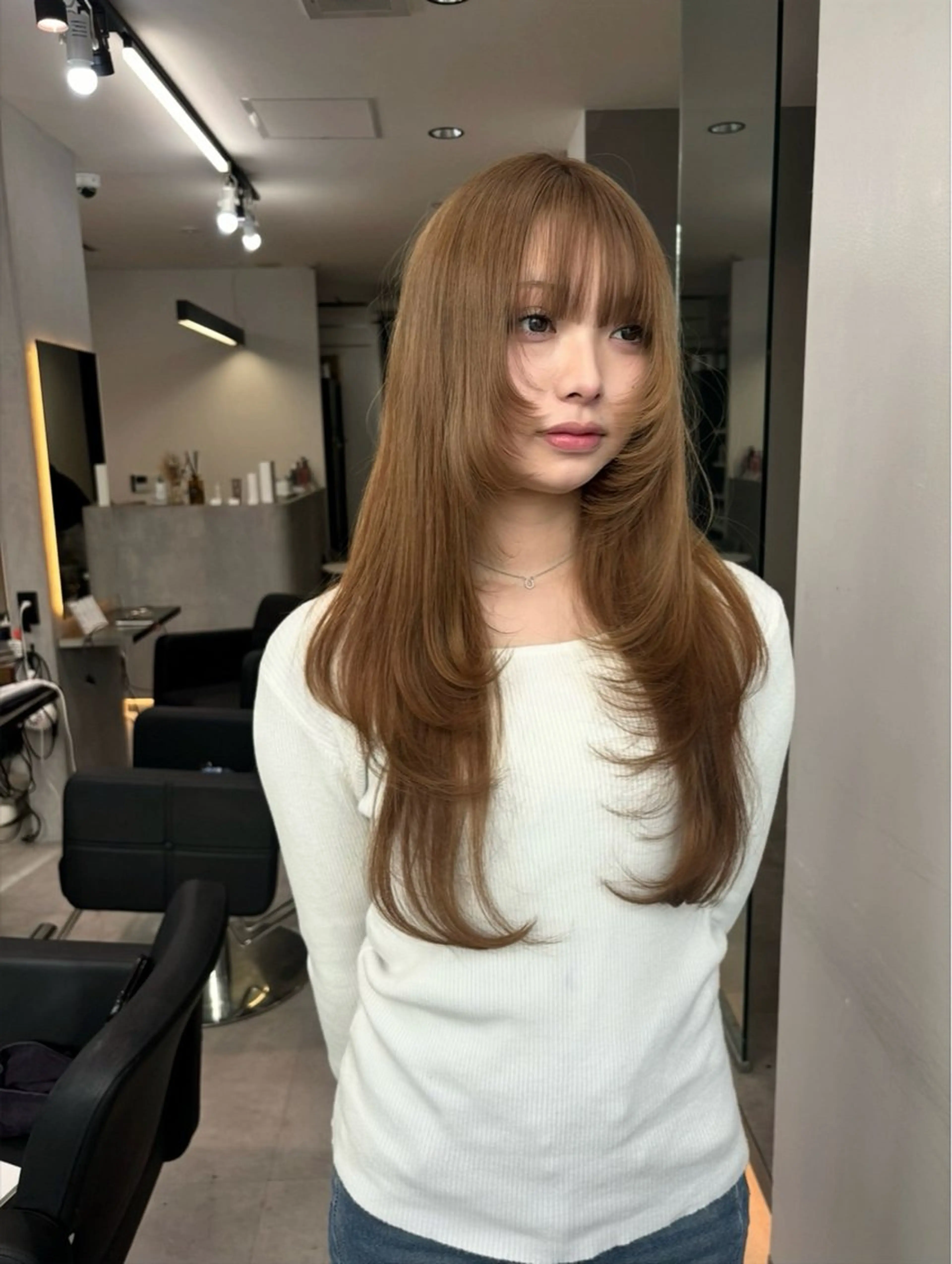 ロング ボブ エクステ ハイライト 髪質改善 韓国風ヘア カット ヘアカラー エクステ 谷村 龍之輔のヘアスタイル
