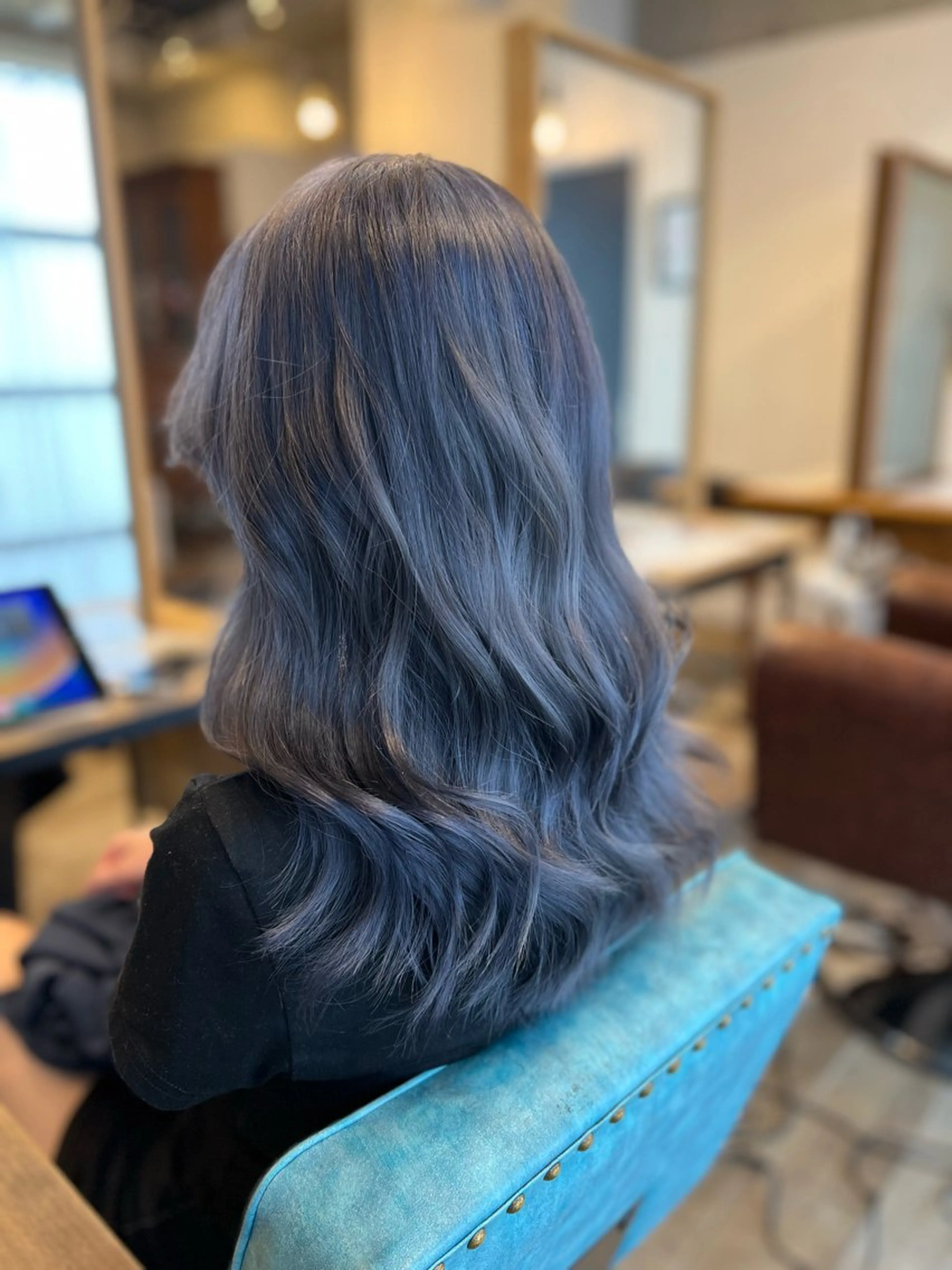 ミディアム Liere Muuのヘアスタイル