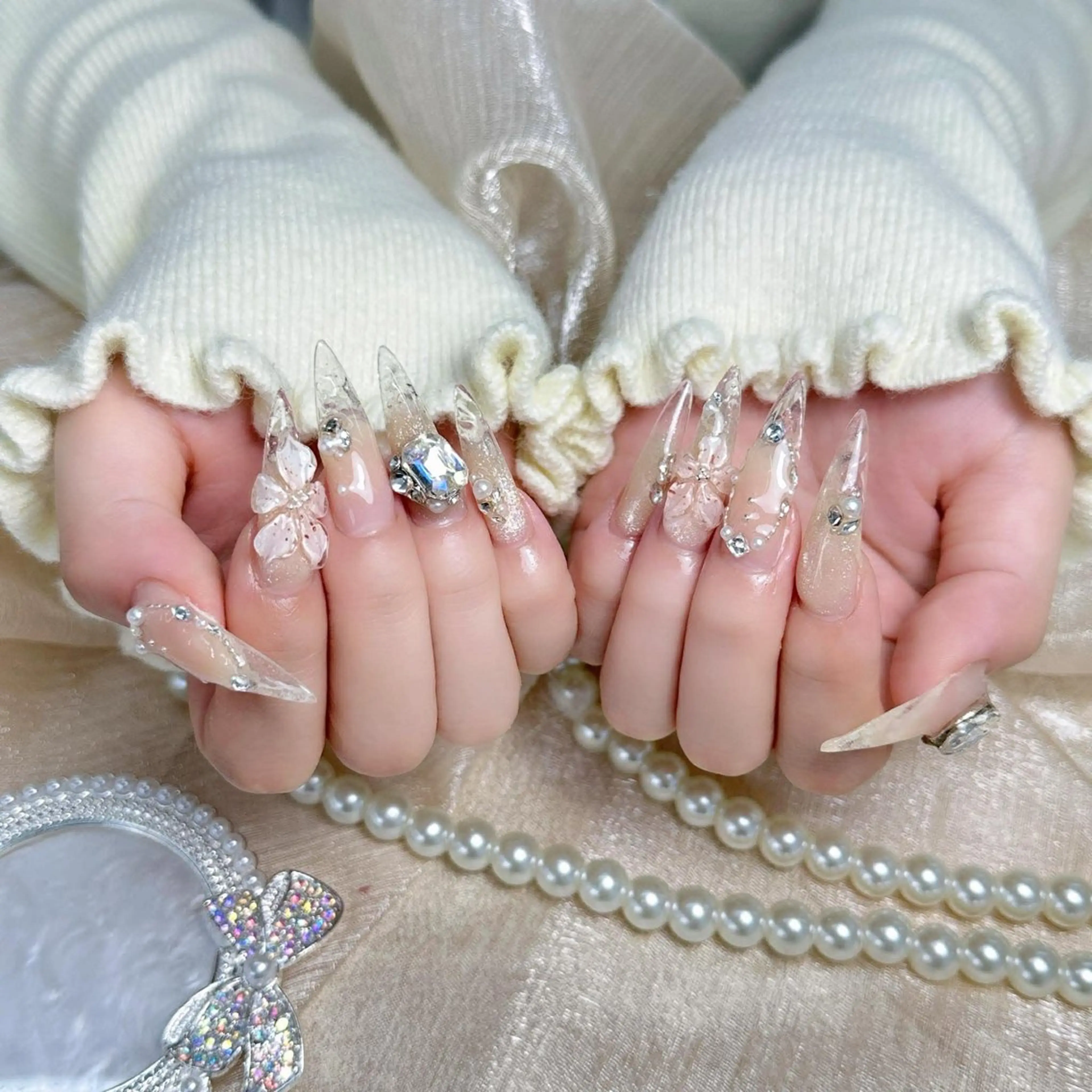 ネイル ハンドネイル いちご ちゃんのネイルデザイン