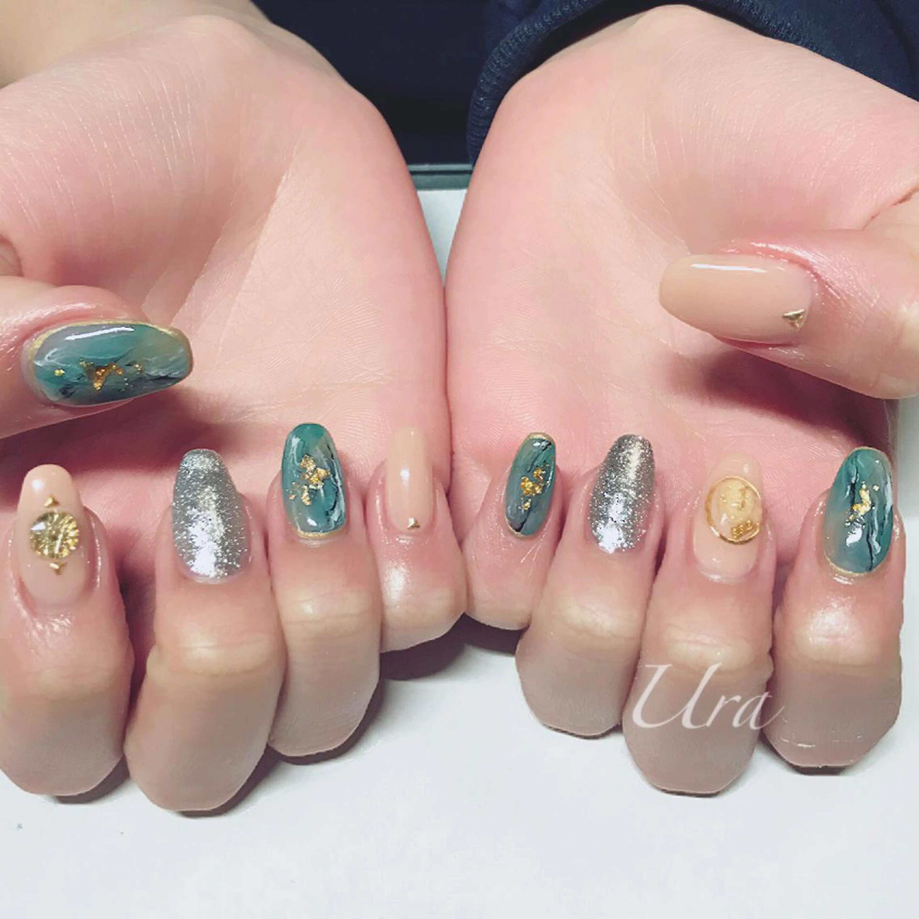 ネイル 大理石ネイル(マーブル) UrakoNail 《nail》のネイルデザイン