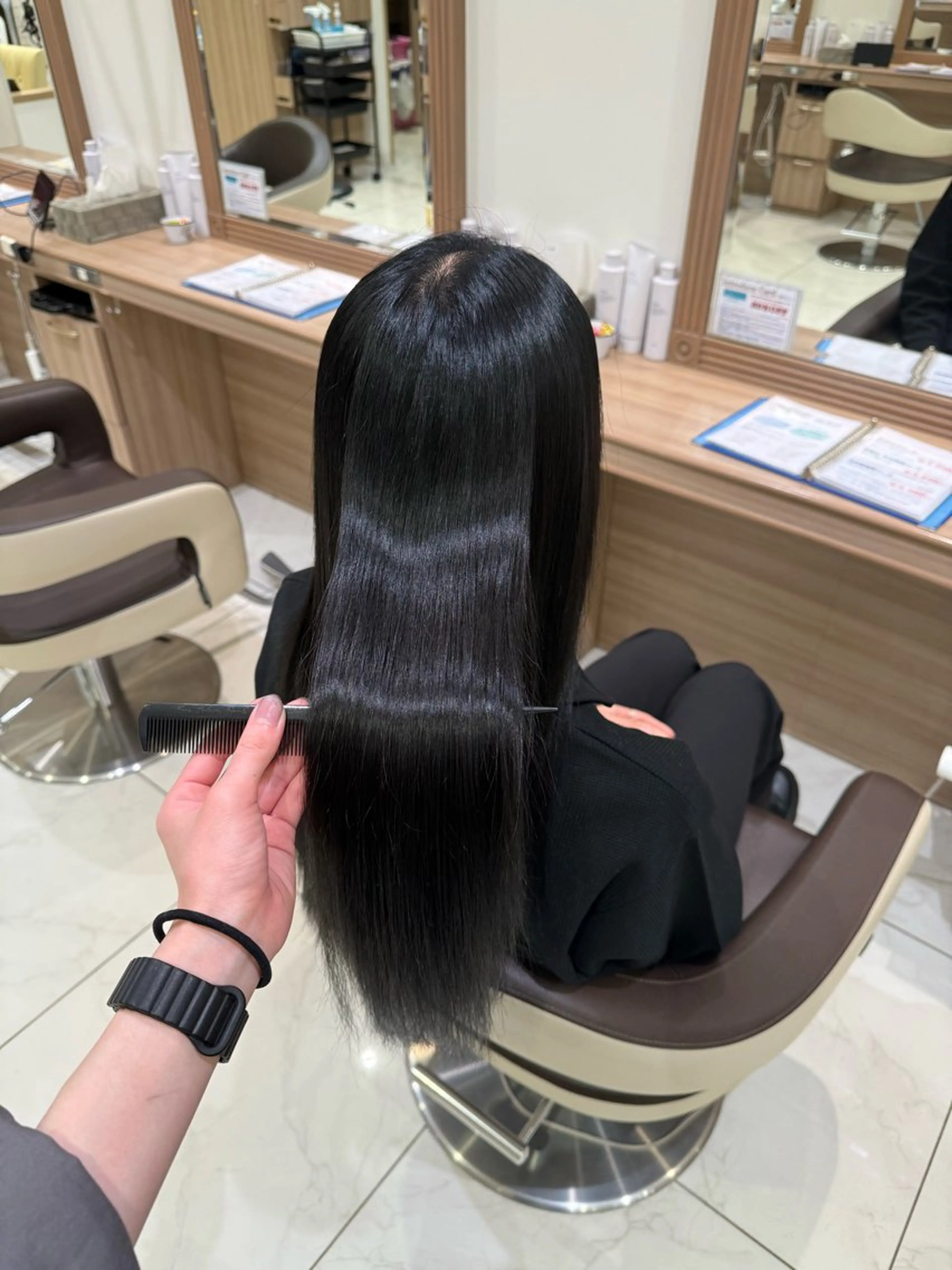 ロング カラー 縮毛矯正 山内 星愛🫧のヘアスタイル