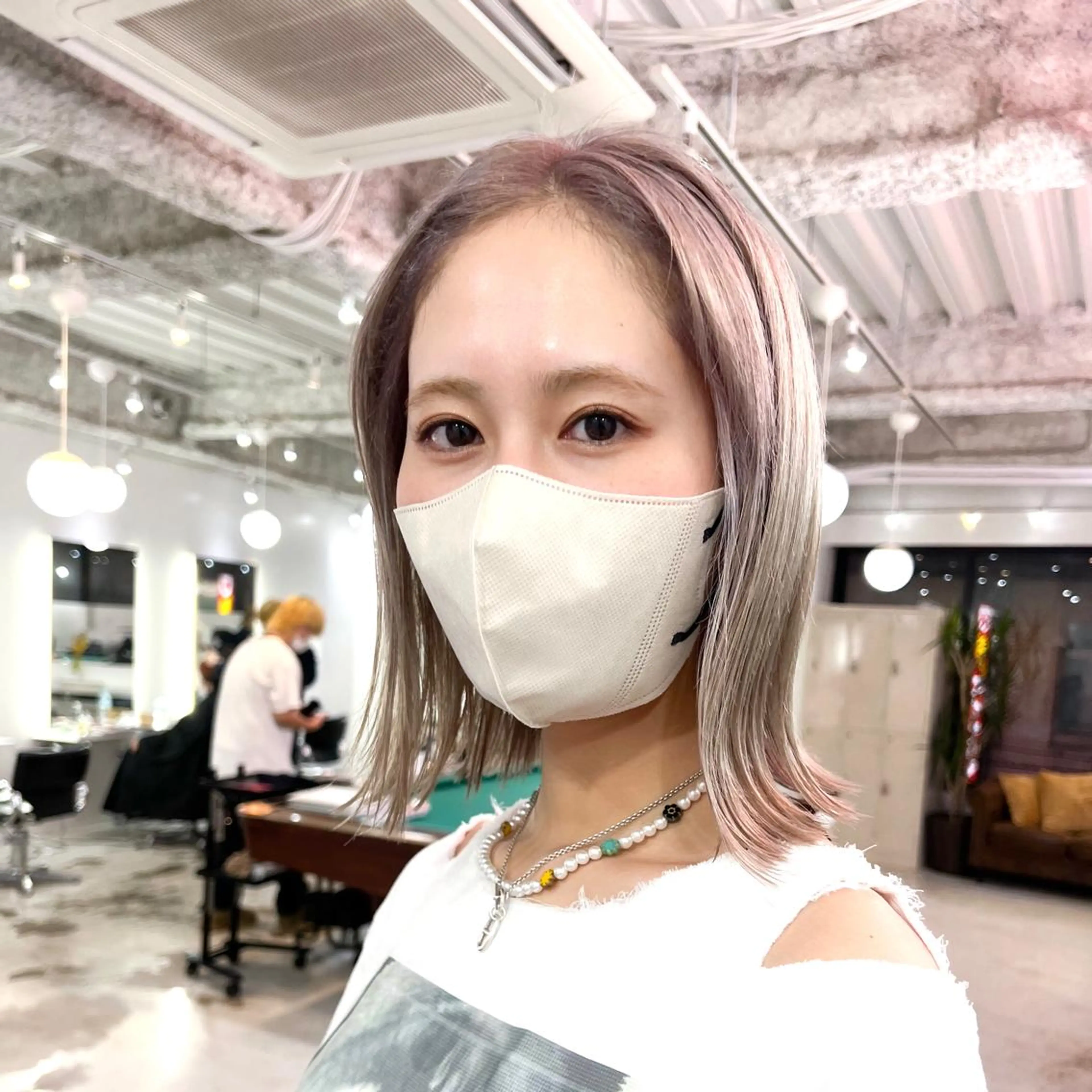 ミディアム カラー カット ヘアカラー トリートメント トレンドボブ /ミリヤのヘアスタイル