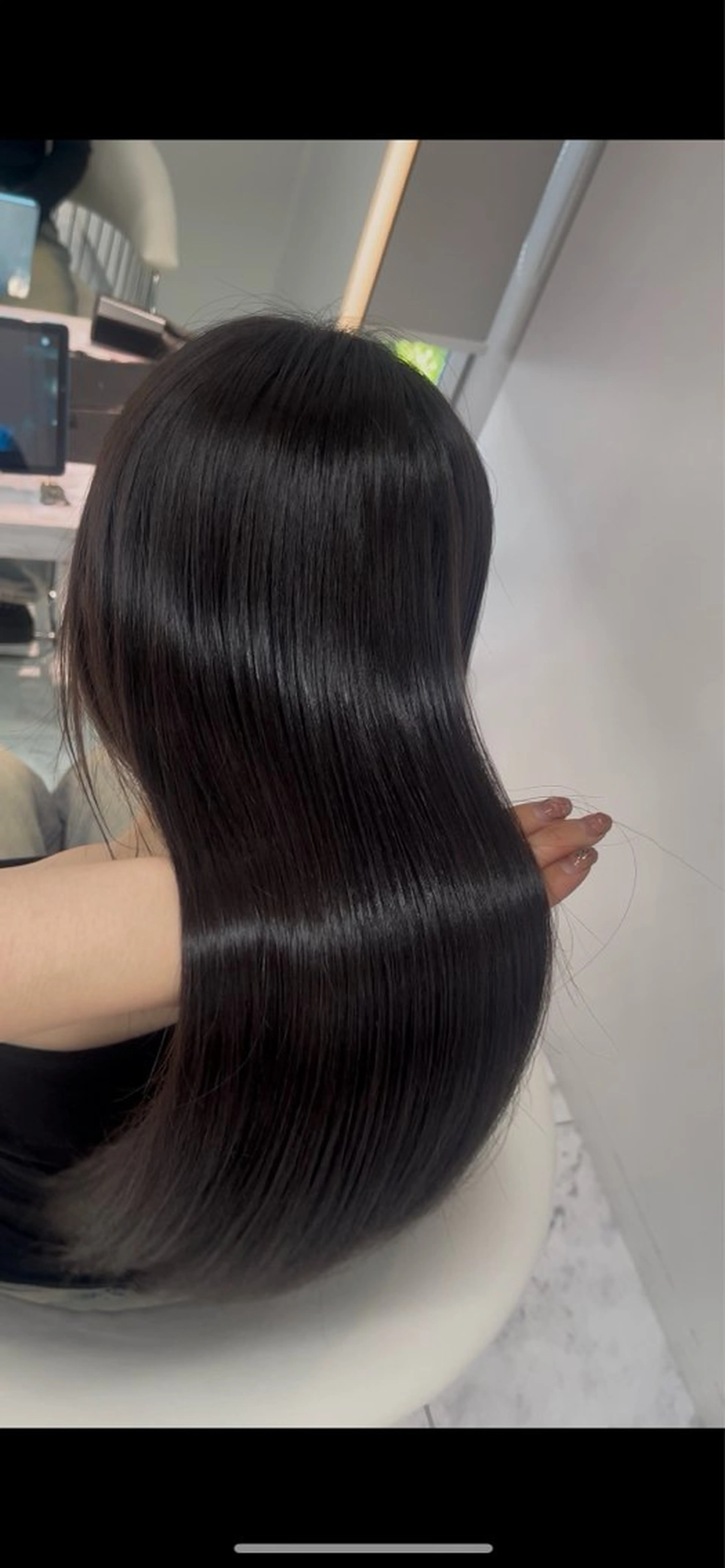 ロング カット 縮毛矯正 トリートメント 💖しの💖韓国ヘア レイヤーカットのヘアスタイル