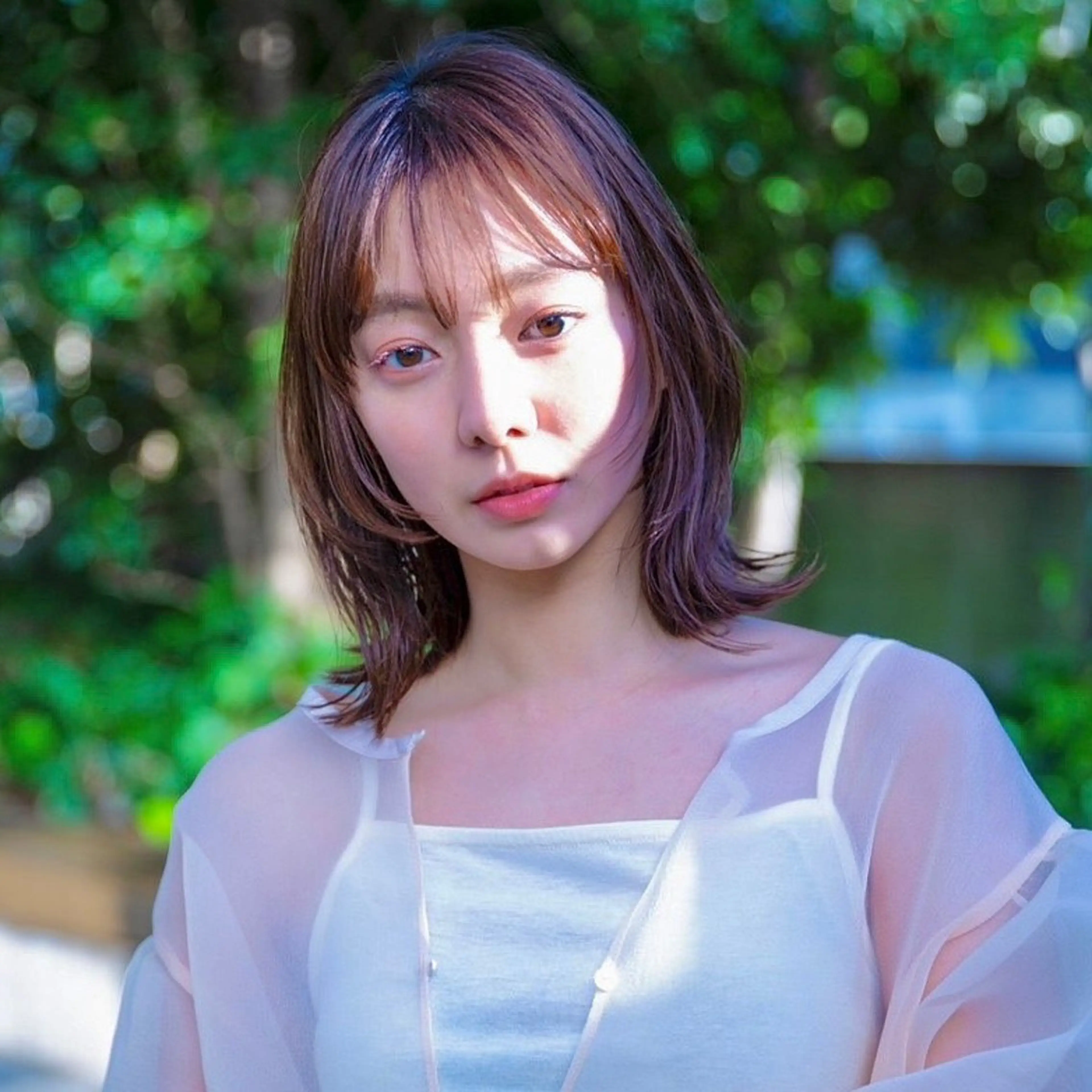 ミディアム カラー ヘアアレンジ 渡邊 桃香のヘアスタイル