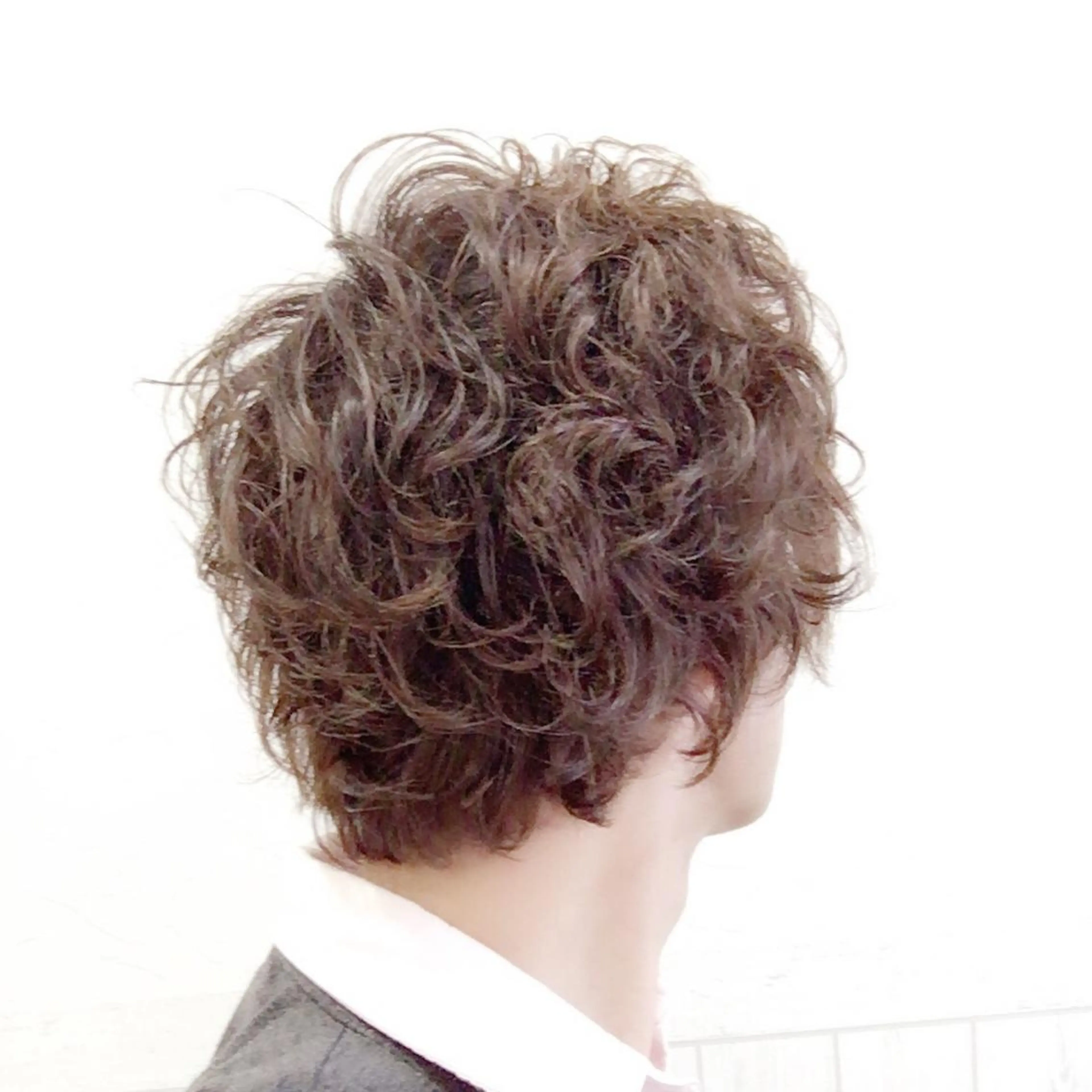 ショート カラー パーマ メンズ メンズパーマ 透明感カラー Rise Heart 中村 裕介のヘアスタイル