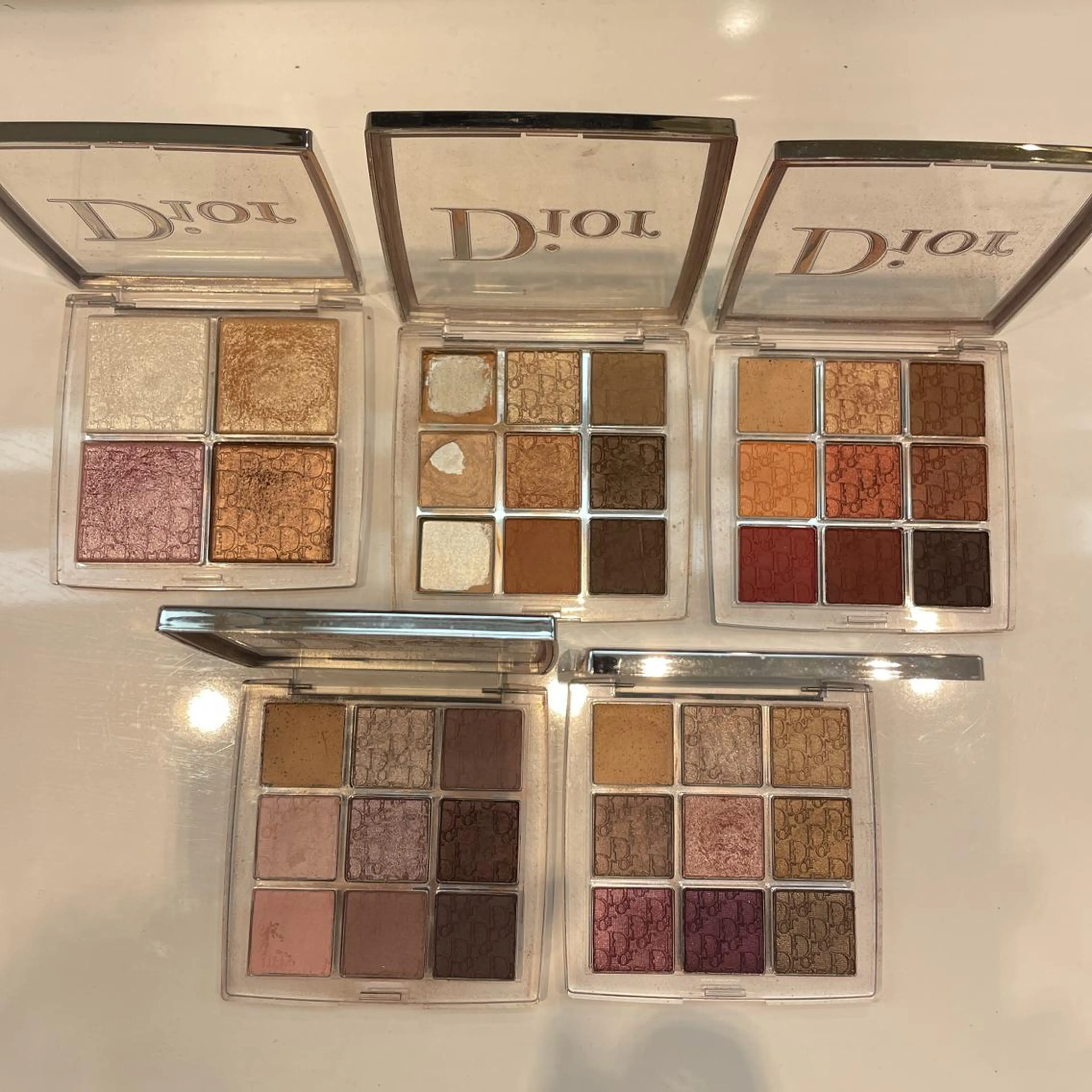 Arrange annaのヘアスタイル