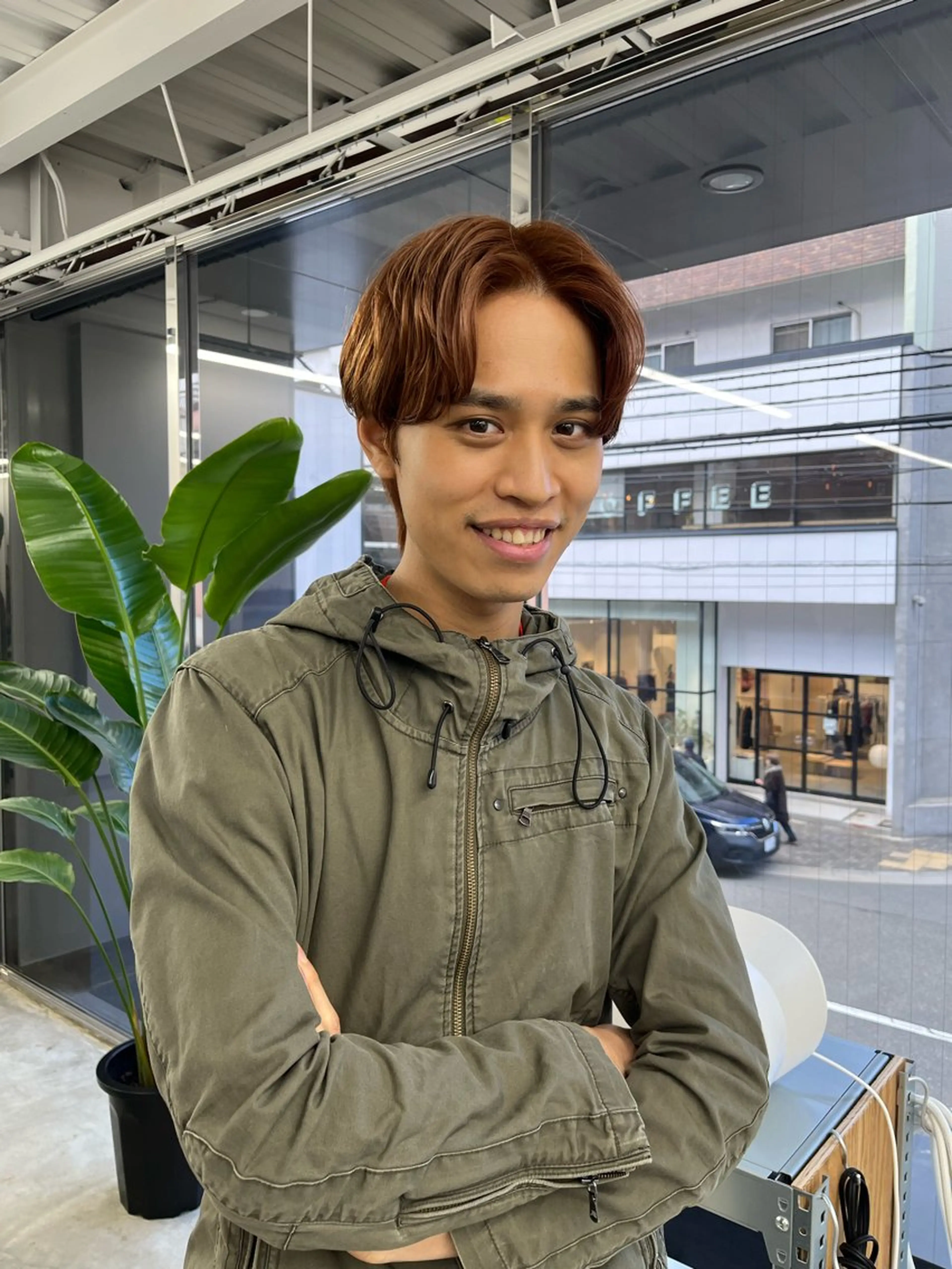 ショート ヘアカラー sounds所属・酒井 美里のヘアスタイル