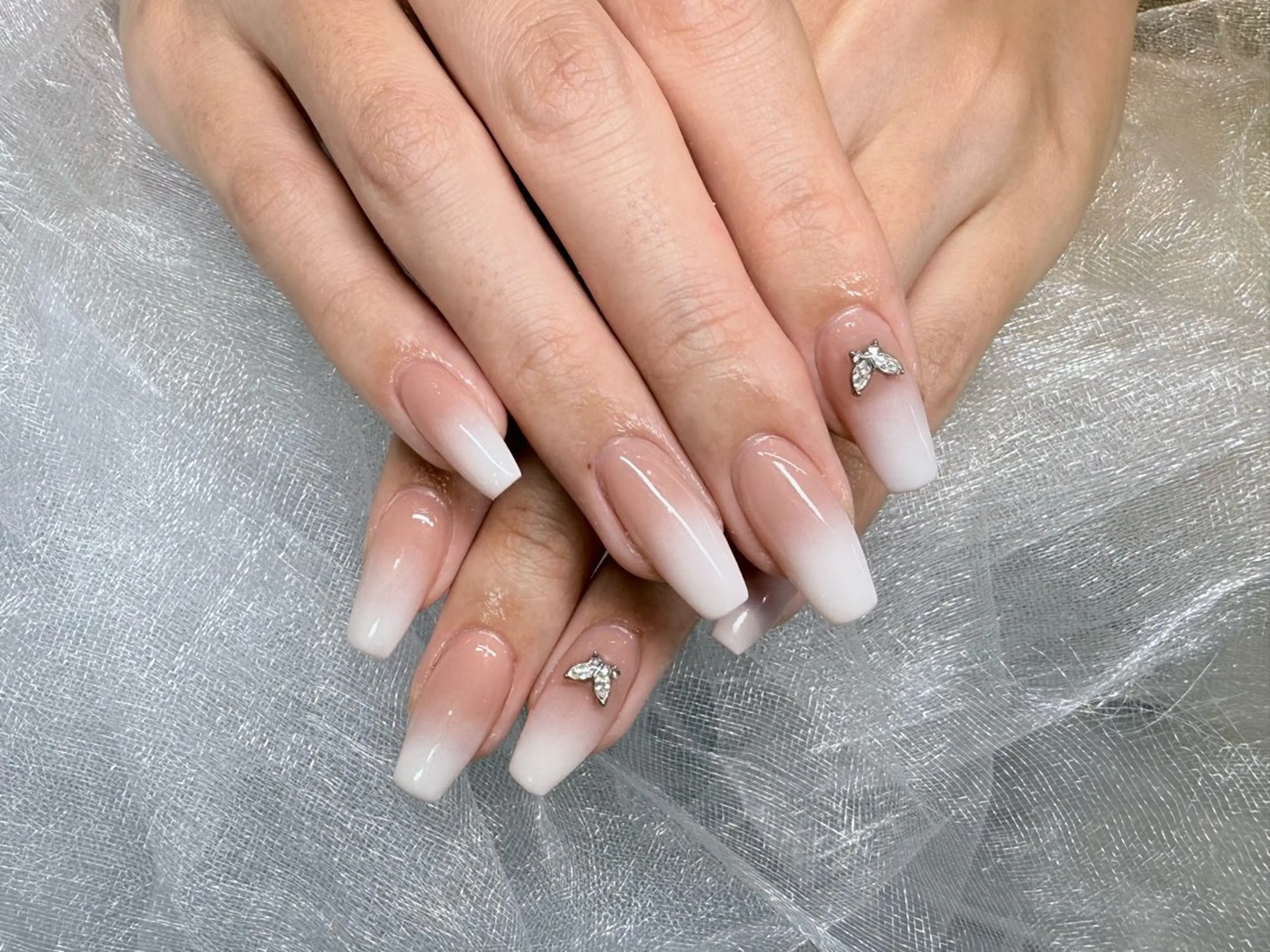 ネイル オーロラネイル クリアネイル 長さ出し ジェルネイル 韓国ネイル best nailのネイルデザイン