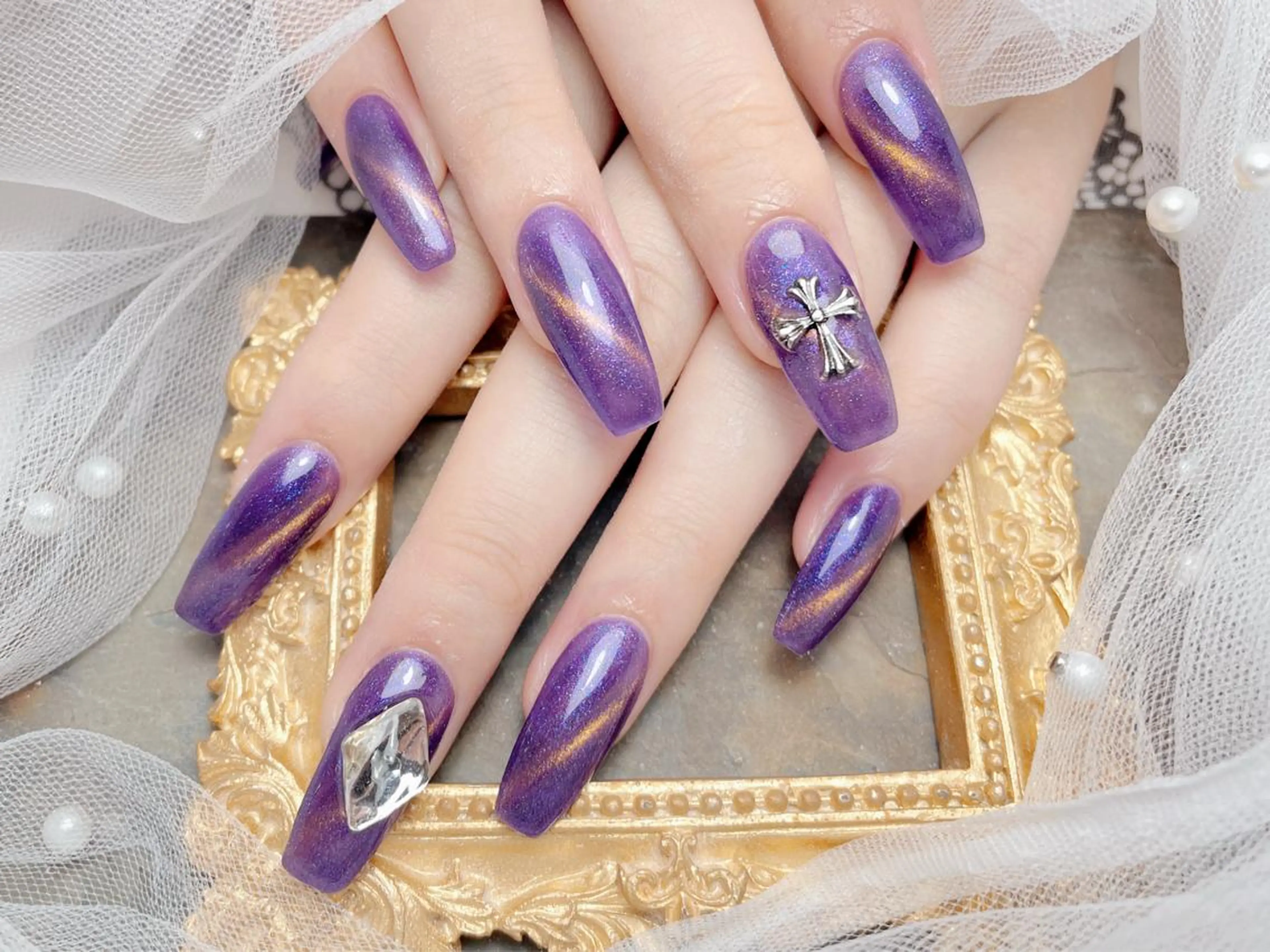 ネイル マジック ミラーのネイルデザイン