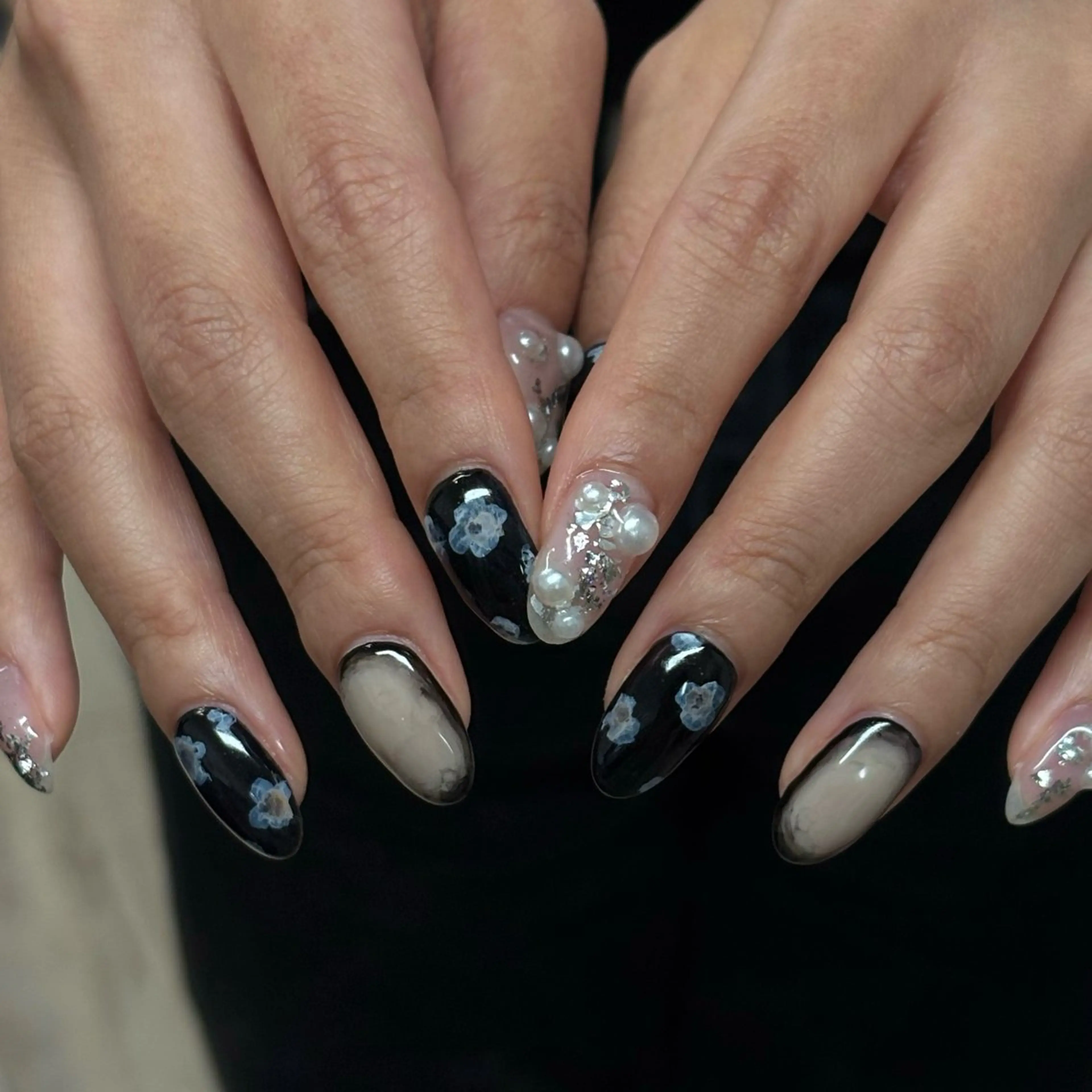 ネイル ハンドネイル Noël 新宿南口 Hanaのネイルデザイン