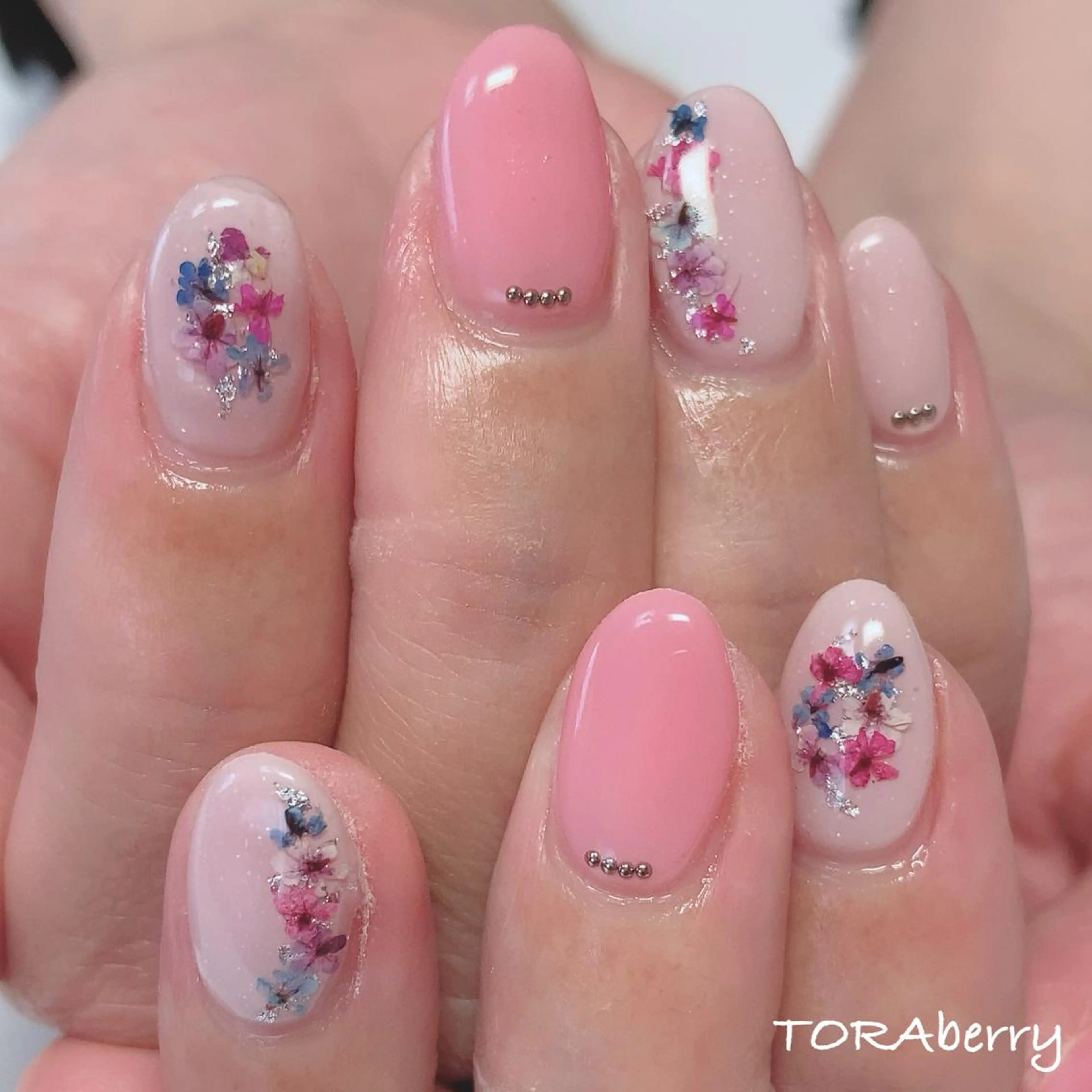 ネイル ハンドネイル ネイリスト なつみのネイルデザイン