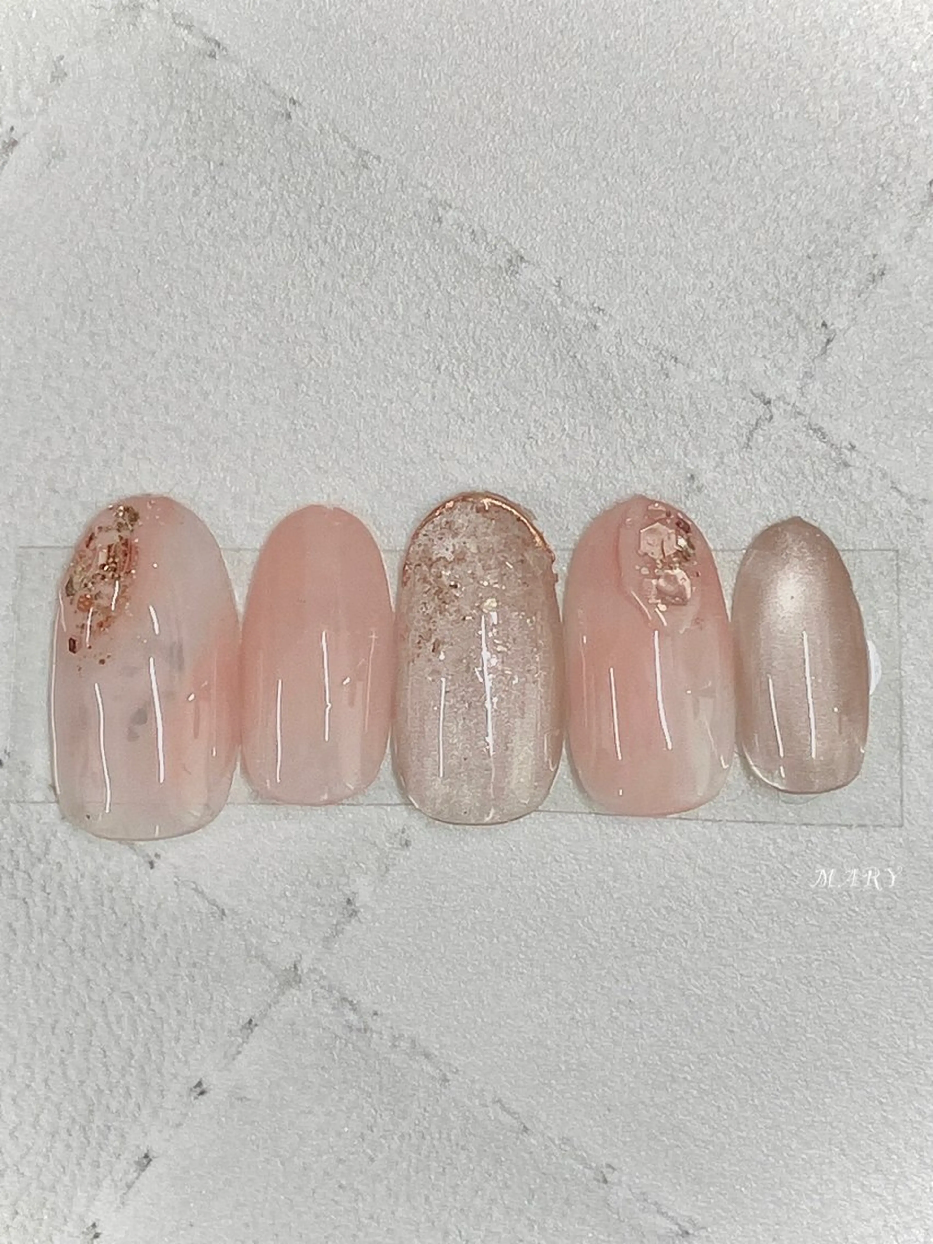 ネイル マグネットネイル ニュアンスネイル ピンク 春ネイル ハンドネイル Mary nail .narumiのネイルデザイン