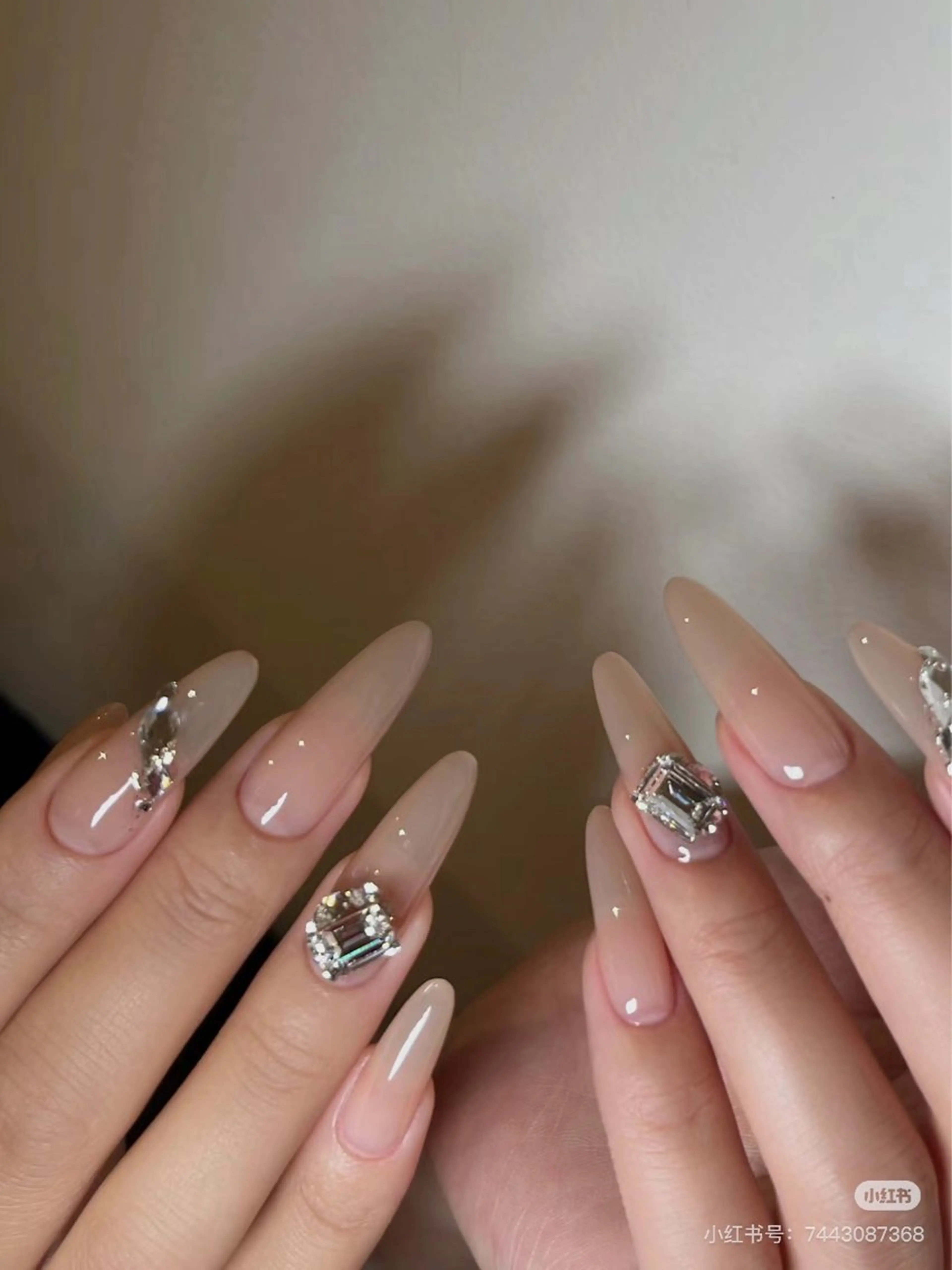 ネイル ハンドネイル ハンドケア Moci Nail Salonのネイルデザイン