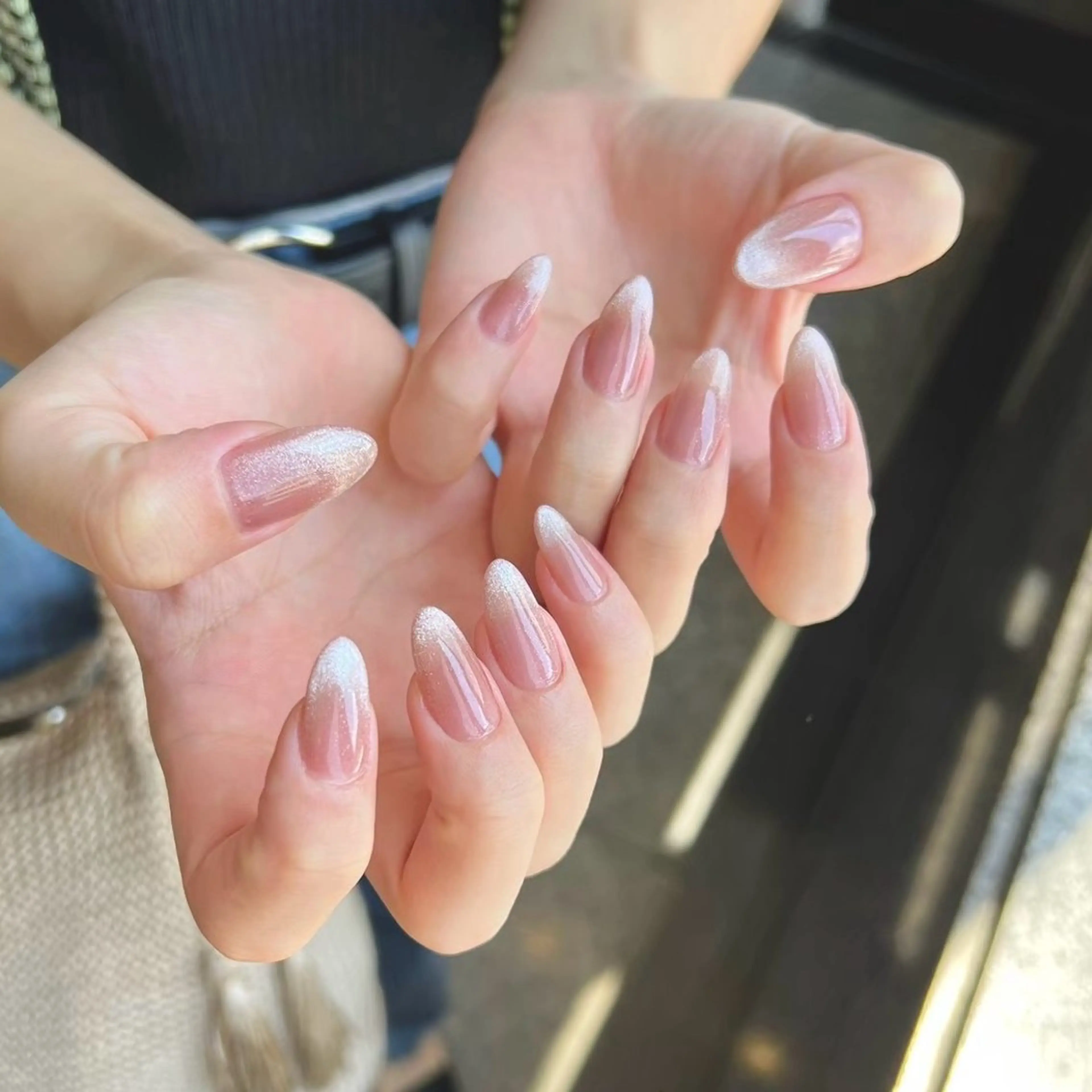 ネイル AKEMI LANDTENJINのネイルデザイン