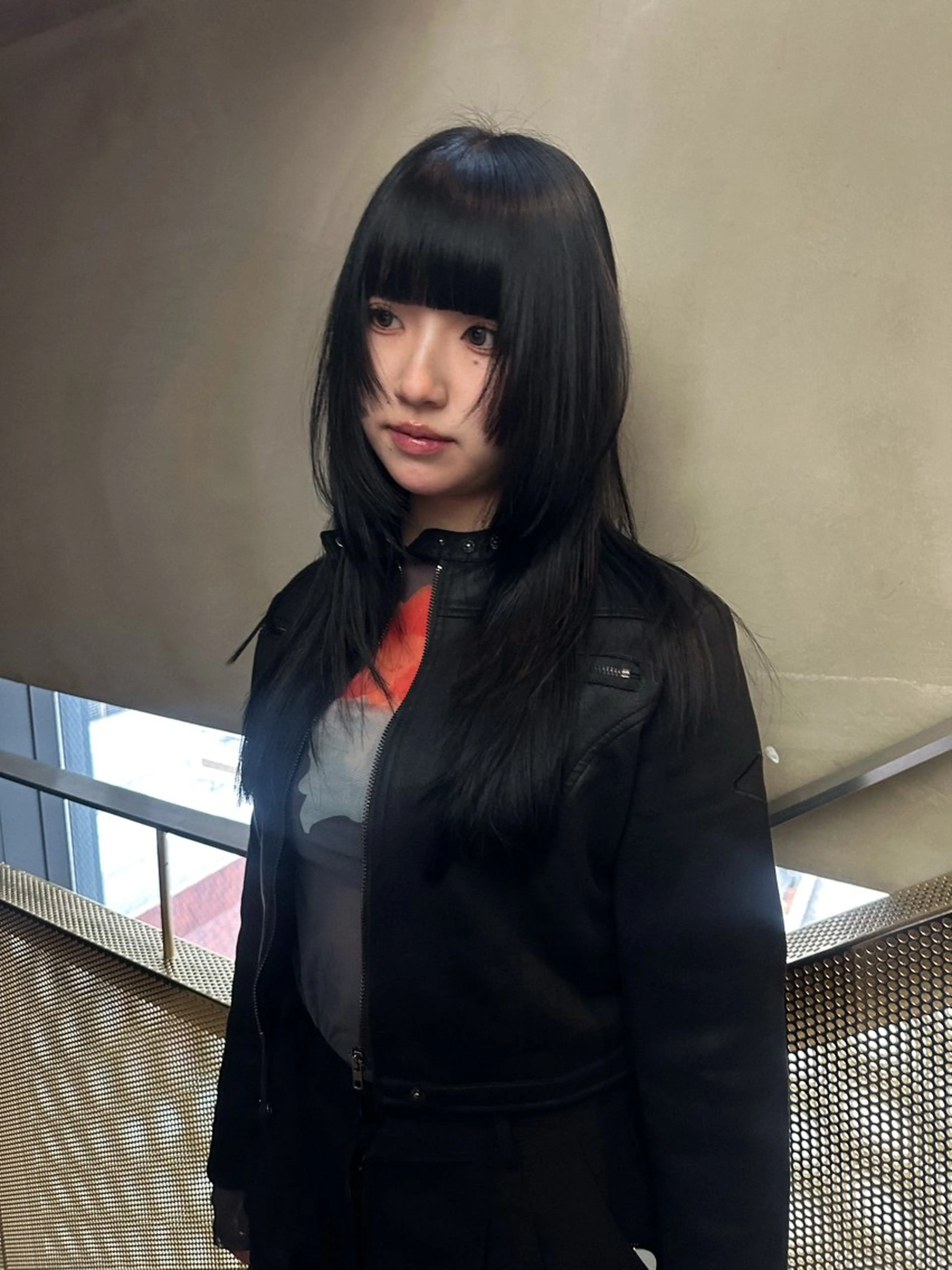 ロング 顔周りカット カット 羽柴 優杏のヘアスタイル