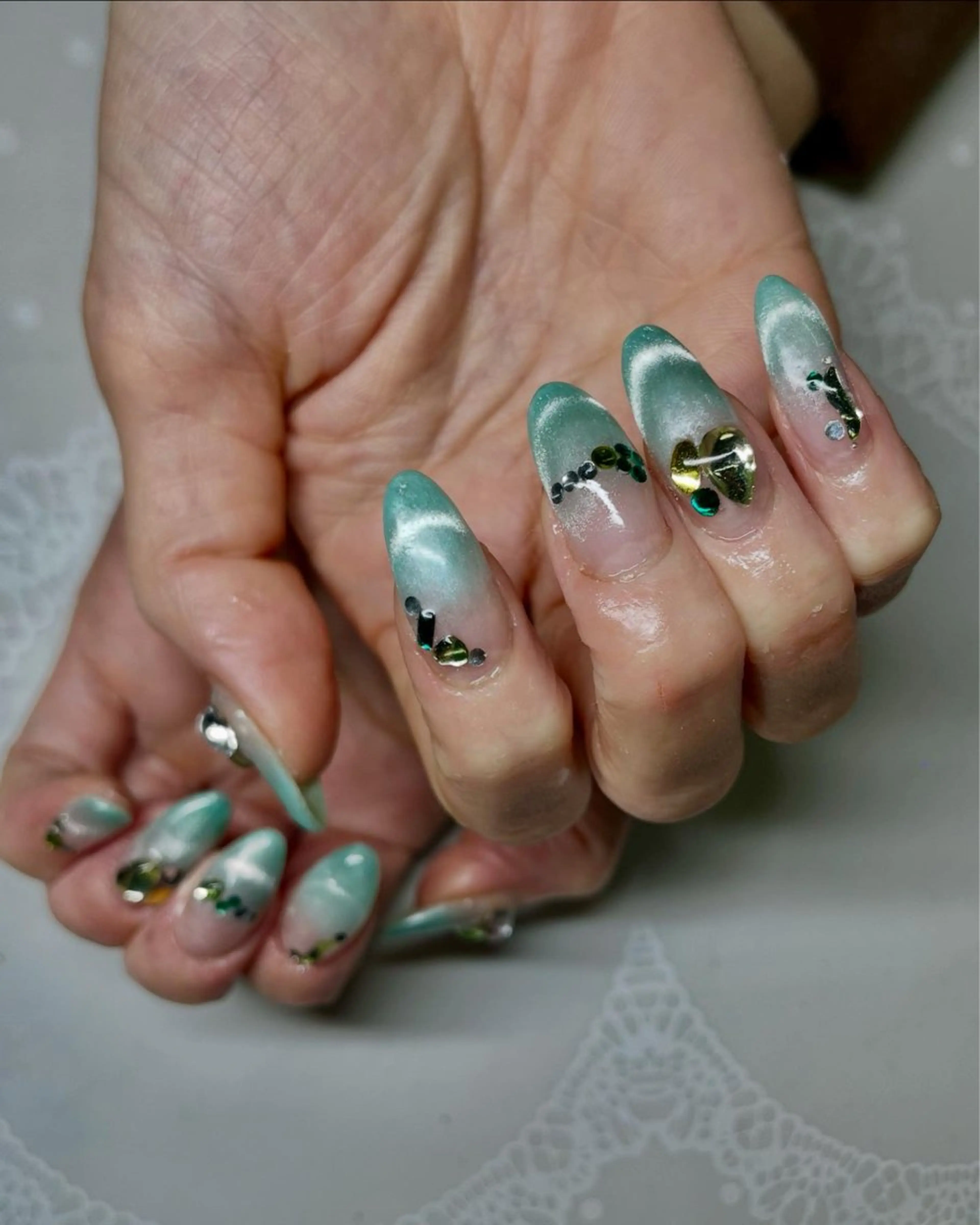 ネイル 新宿ネイルサロン ジェミディローサのネイルデザイン