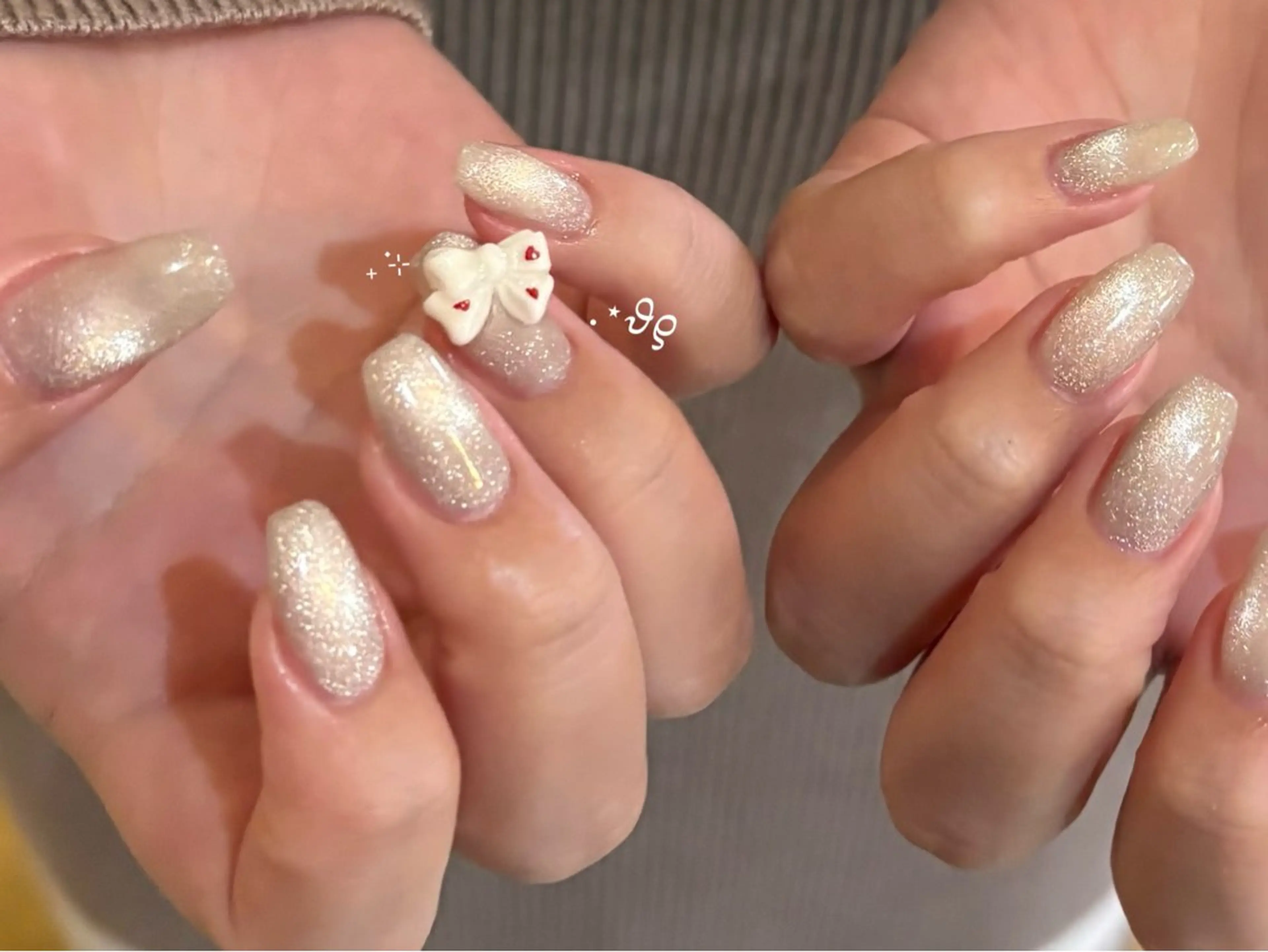 ネイル ジェルネイル マグネットネイル パラジェル リボン ハンドネイル EmaNail肥後橋店所属・EmaNail 肥後橋店🤍YURIのネイルデザイン