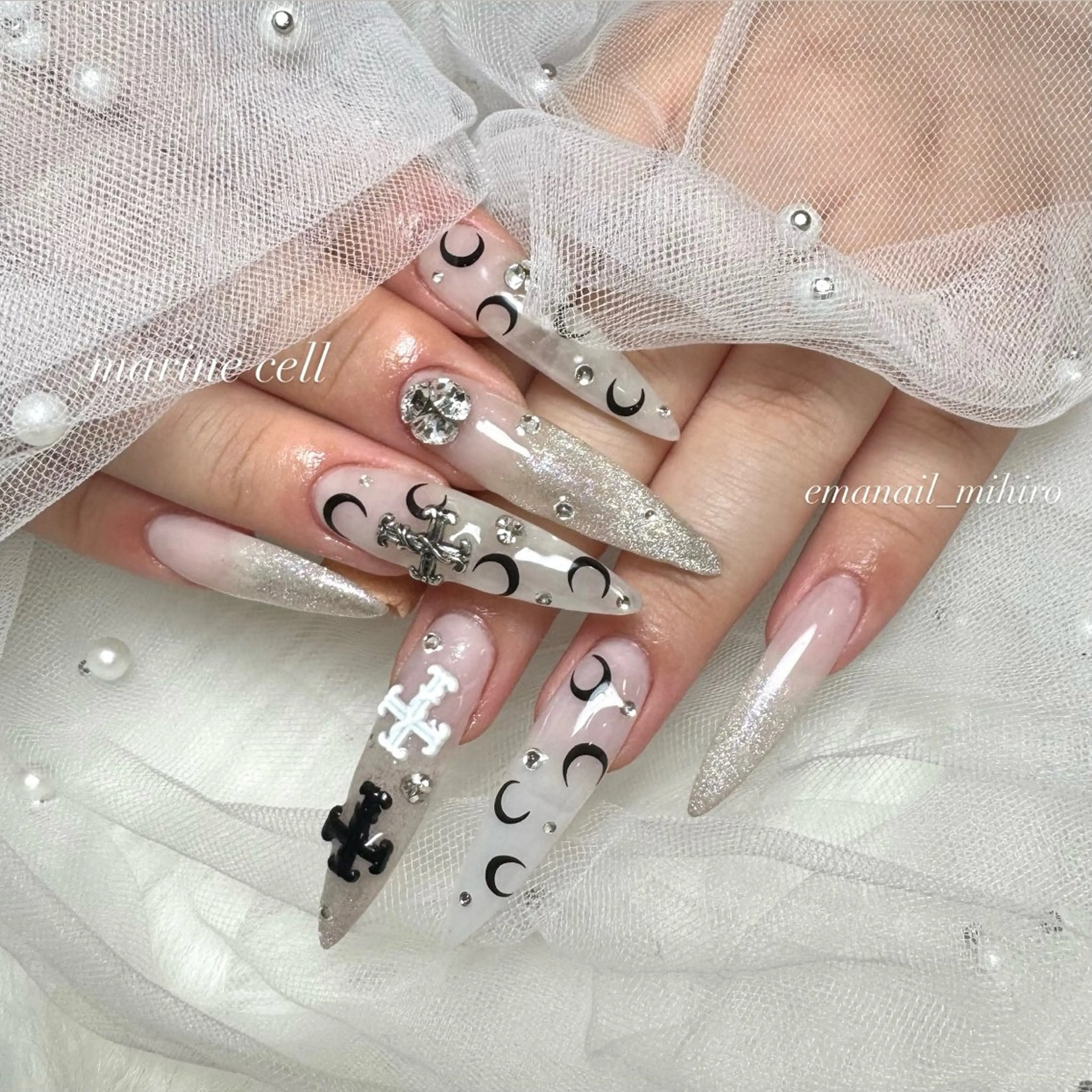 ネイル ハンドネイル EmaNail瓢箪山 🌼Mihiroのネイルデザイン