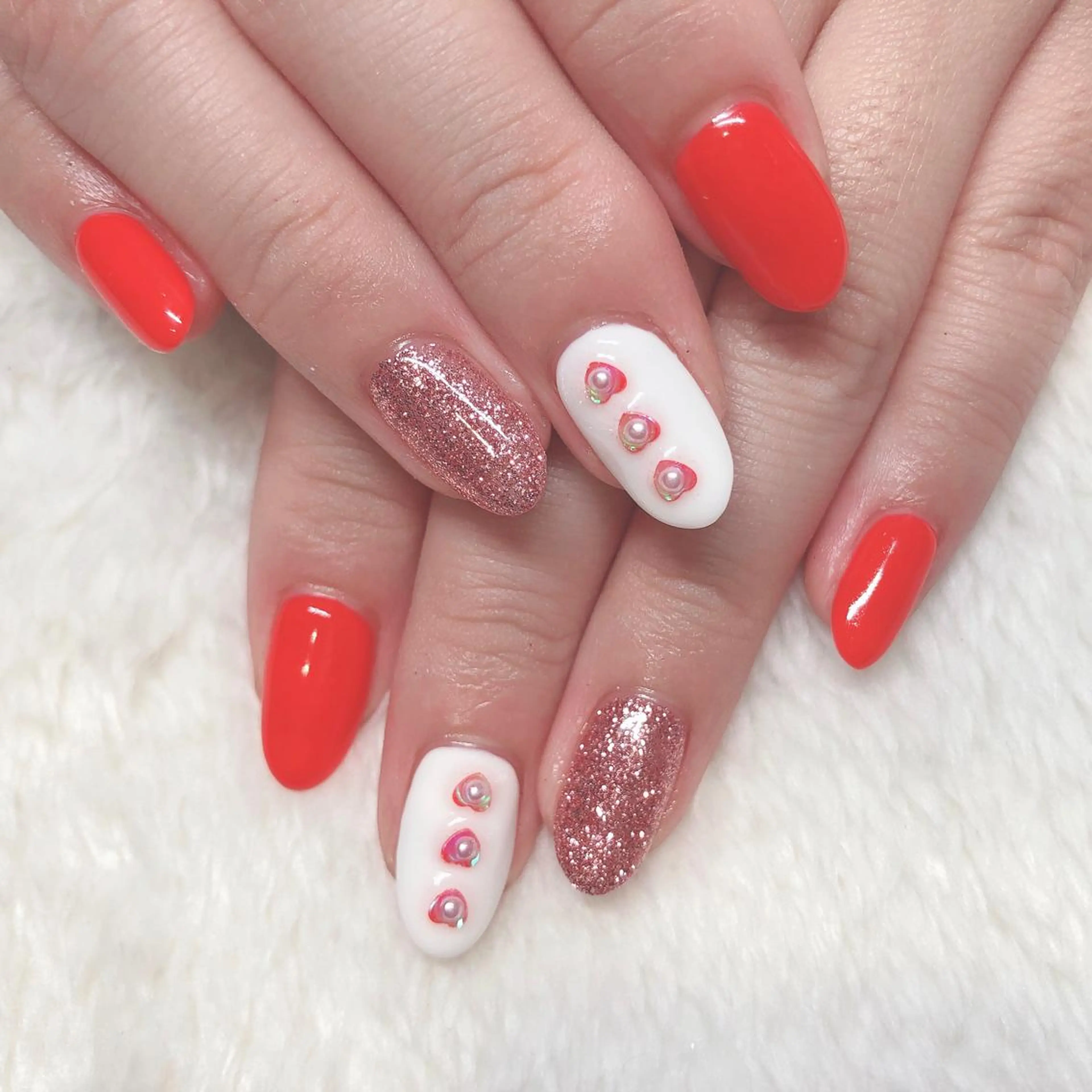 ネイル フットネイル フレンチネイル ジェルネイル ラメ(グリッター) ラメグラデーション NEO Beauty Salon所属・𝐍𝐄𝐎 𝐉𝐔𝐑𝐈のネイルデザイン