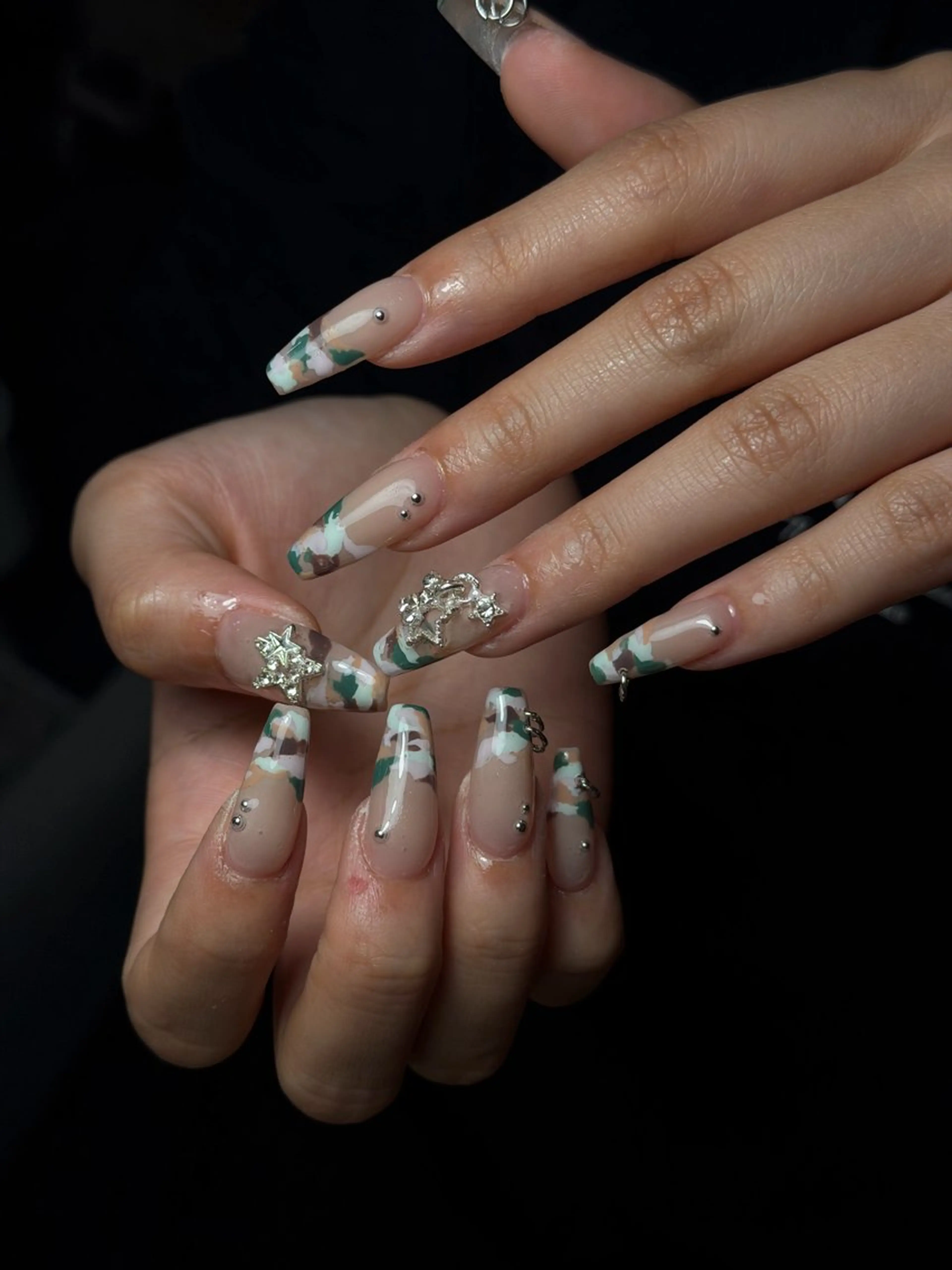 ネイル 韓国ネイル シンプルネイル ワンホンネイル ハンドネイル CoMo Nailのネイルデザイン