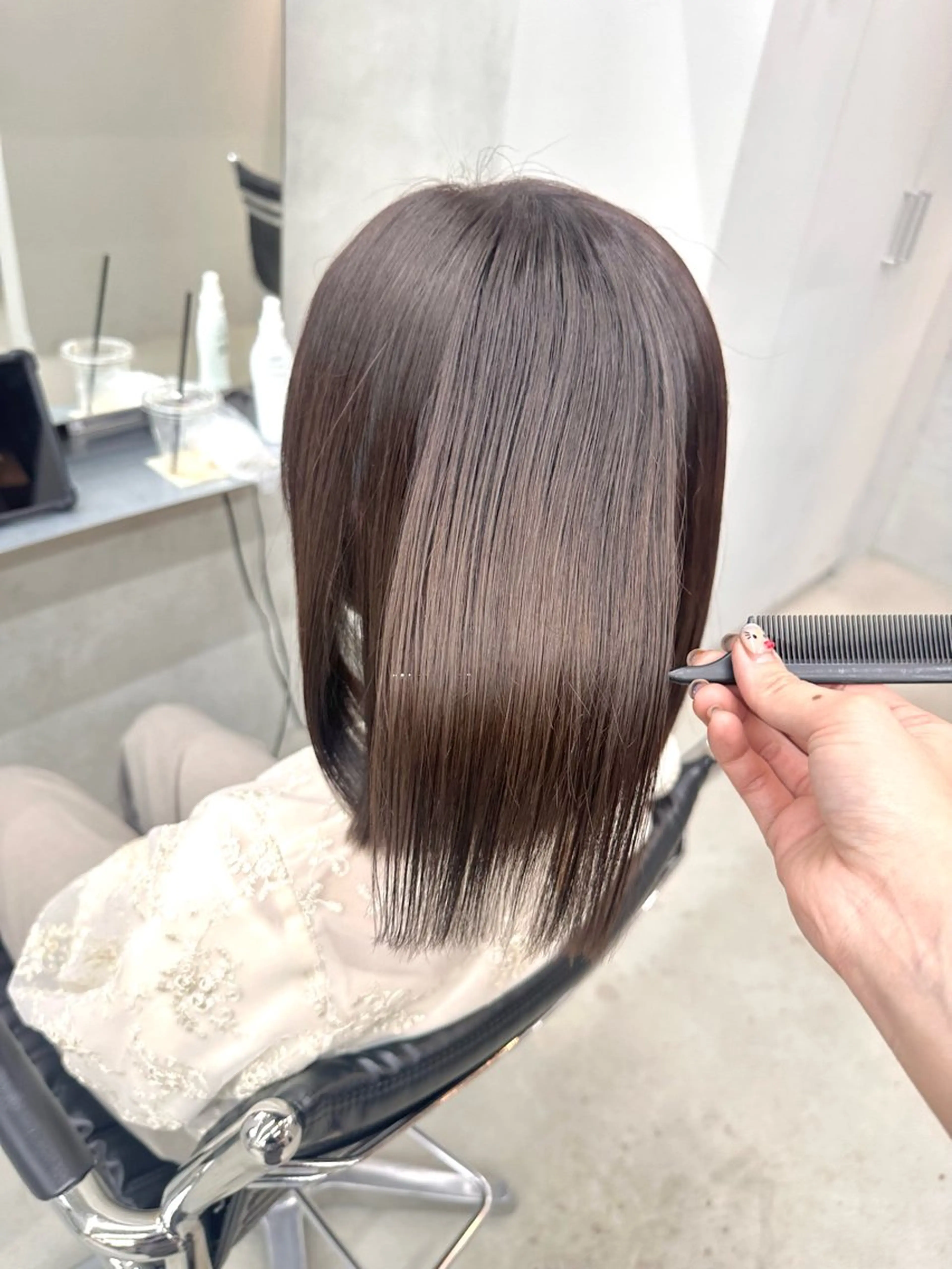 ミディアム カラー 髪質改善 縮毛矯正 トリートメント 染谷 遥花のヘアスタイル