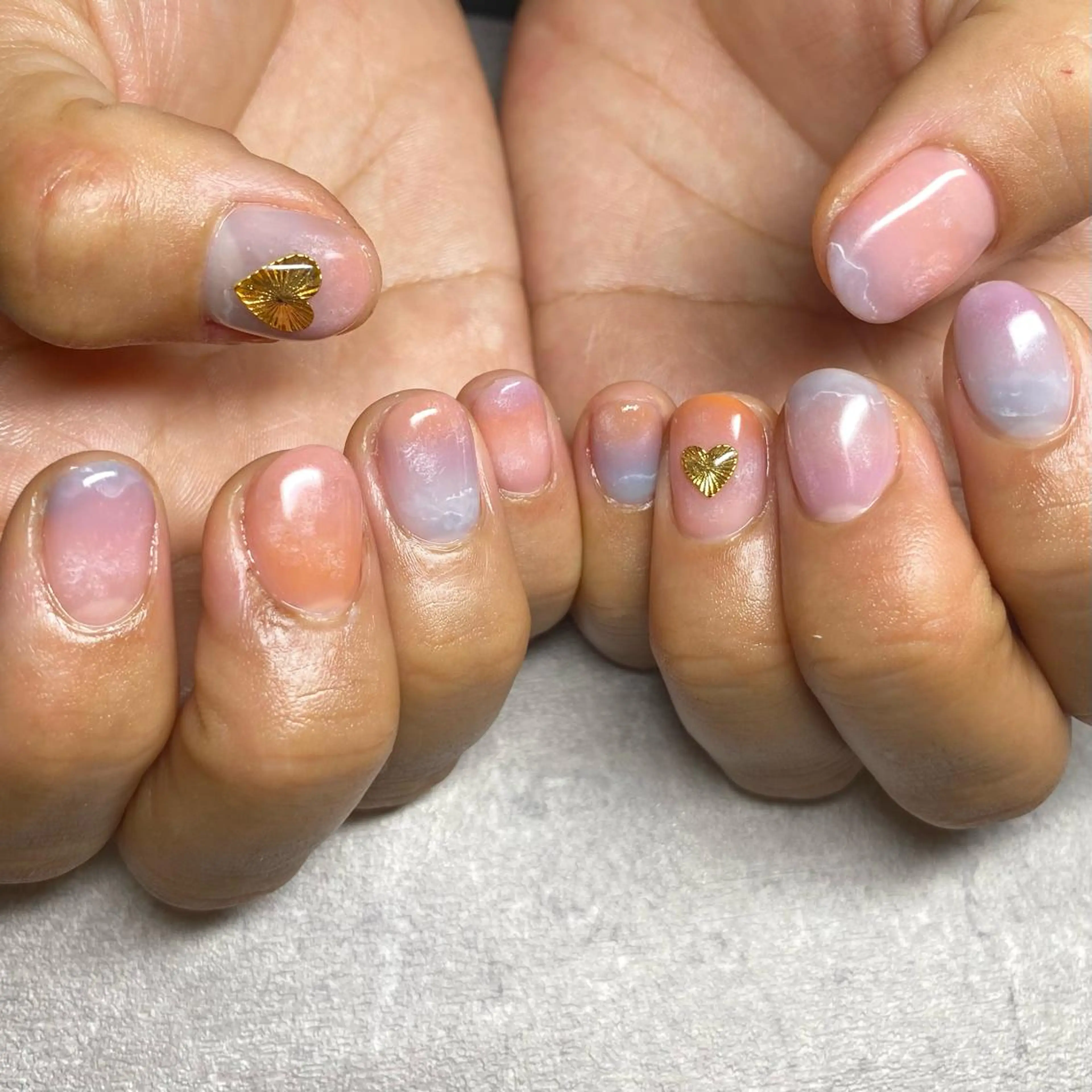 ネイル アートネイル ニュアンスネイル 夏ネイル ハンドネイル 山田 貴子のネイルデザイン