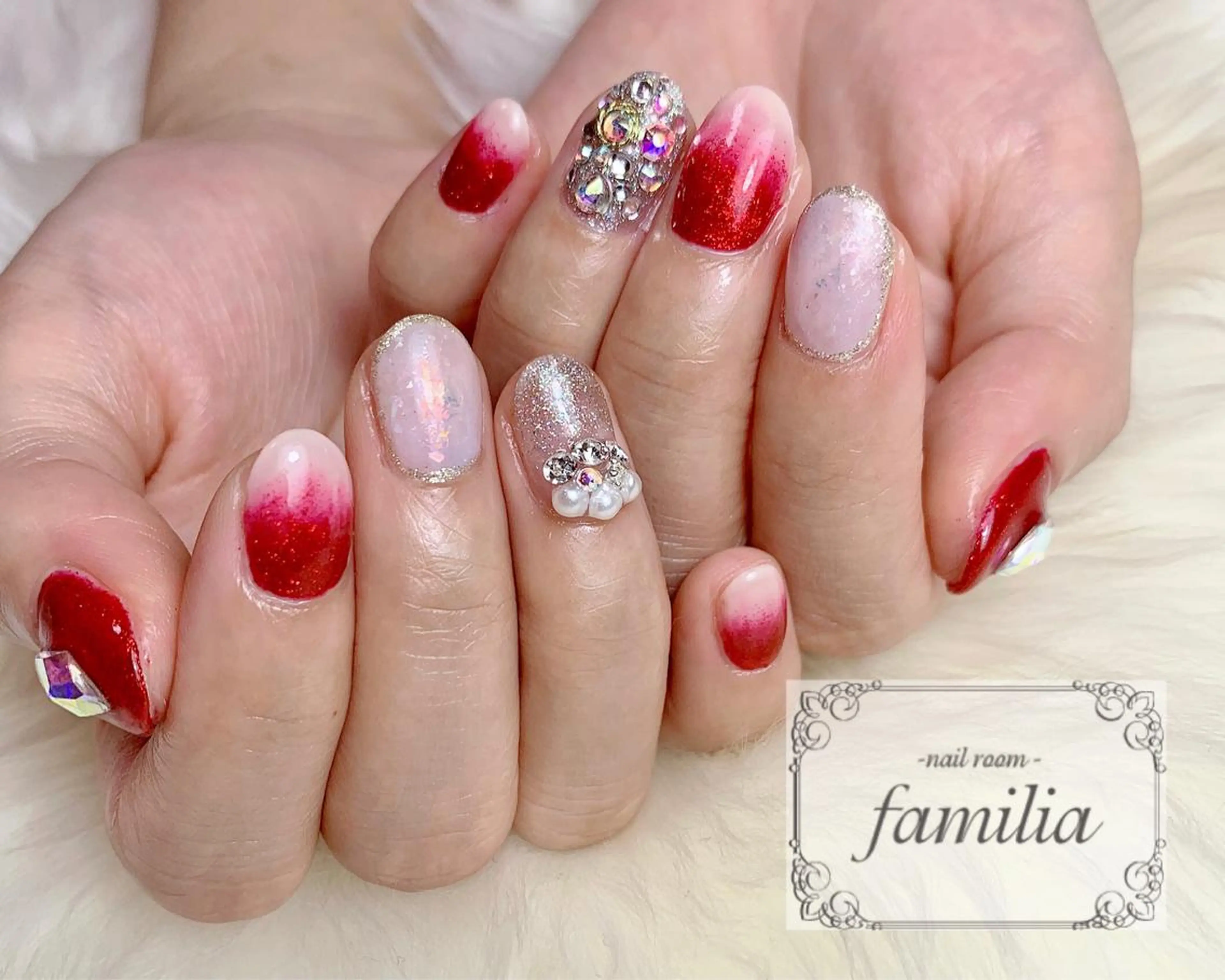 ネイル ハンドネイル -nailroom- familiaのネイルデザイン