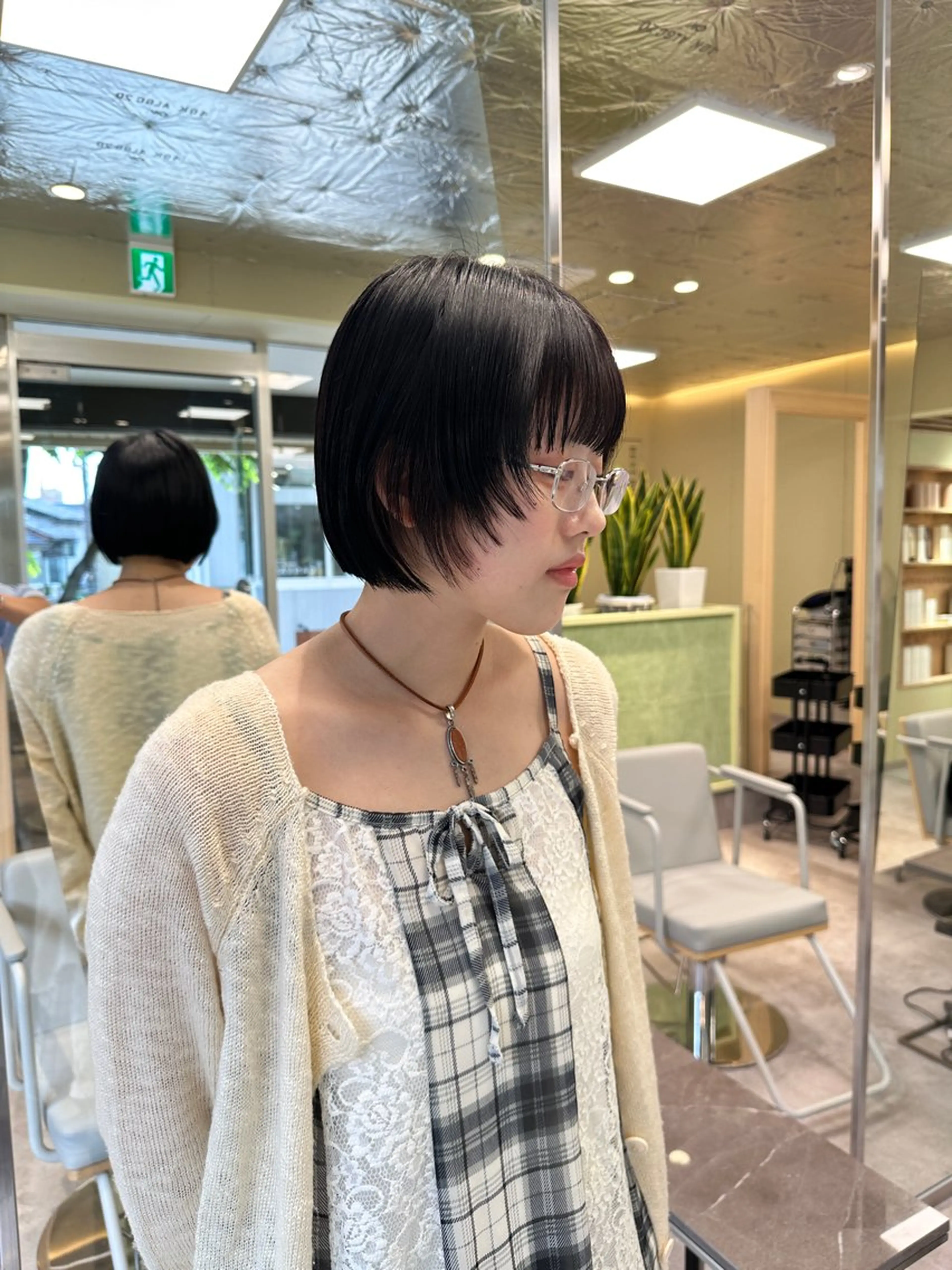 ショート カット ヘアカラー ボブ/ぱつっとボブ/ 谷口 海星のヘアスタイル